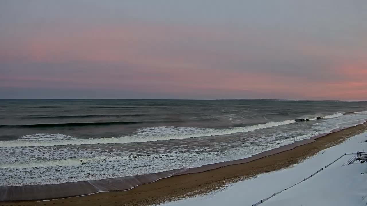 Newburyport, Plum Island Beach South Live Cam - Newburyport, Essex, Massachusetts, USA