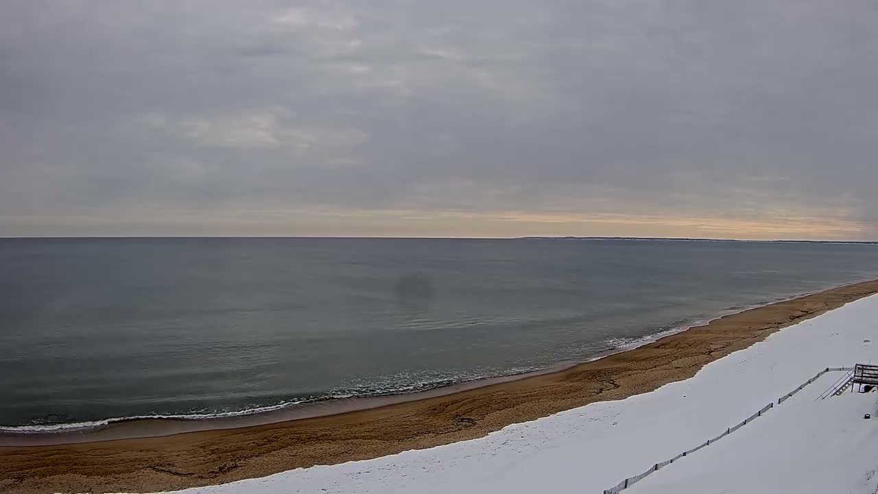 Newburyport, Plum Island Beach South Live Cam - Newburyport, Essex, Massachusetts, USA