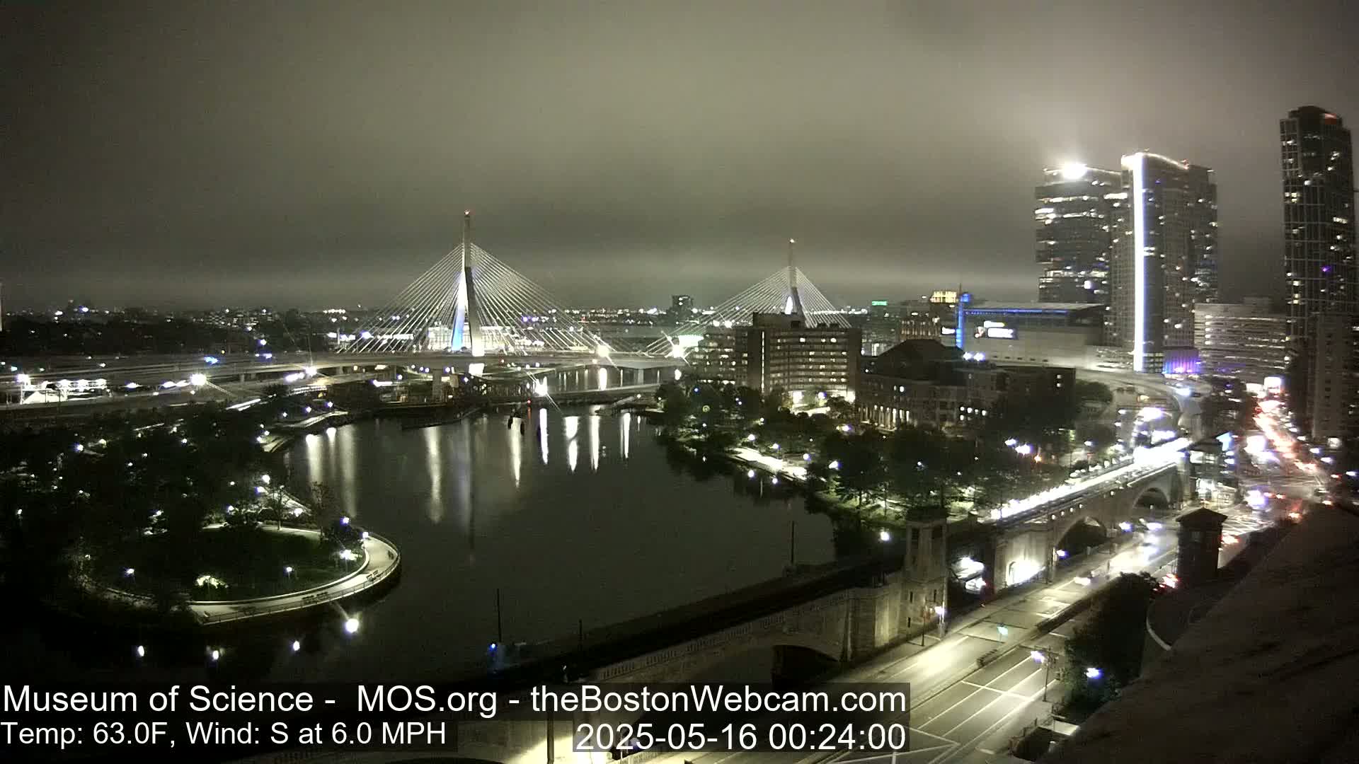  Green Line Subway & Bridge Live Cam - Cambridge, Boston, Massachusetts ,USA