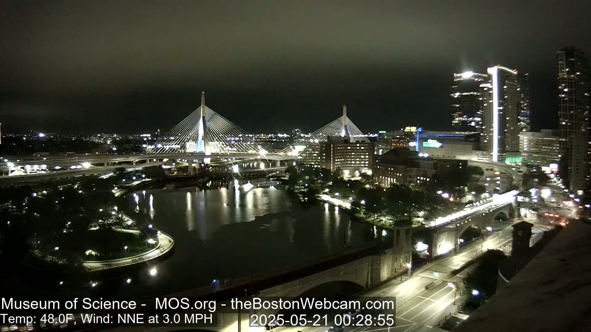  Green Line Subway & Bridge Live Cam - Cambridge, Boston, Massachusetts ,USA