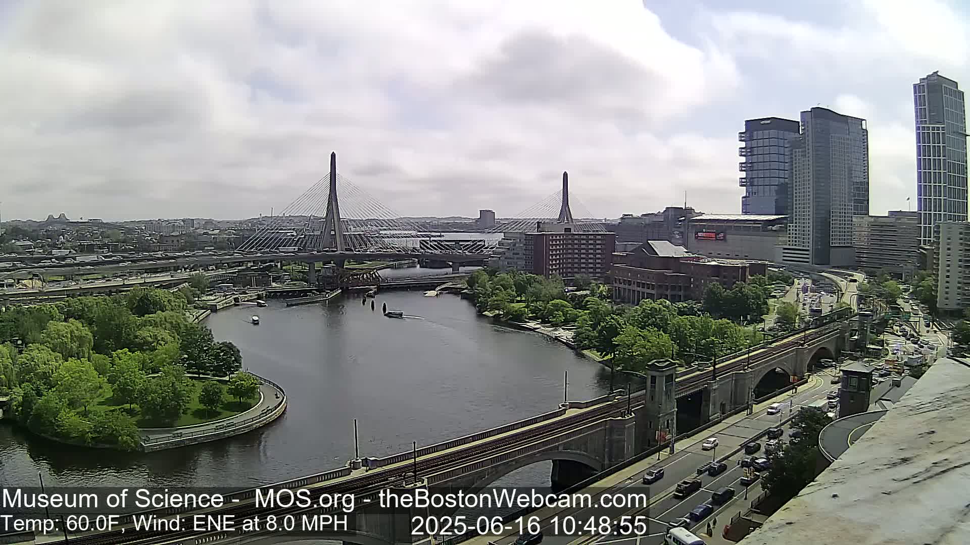  Green Line Subway & Bridge Live Cam - Cambridge, Boston, Massachusetts ,USA