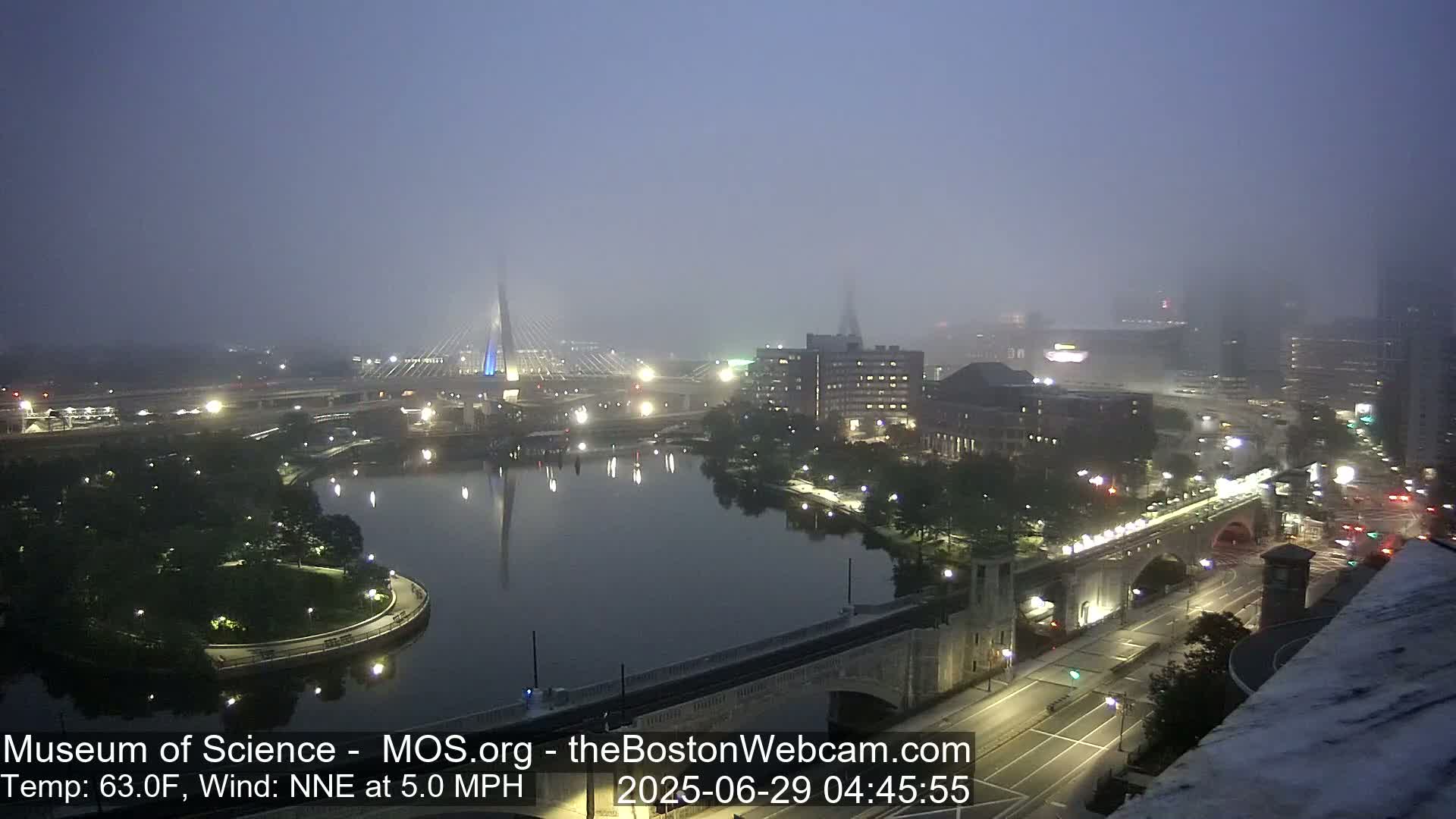  Green Line Subway & Bridge Live Cam - Cambridge, Boston, Massachusetts ,USA