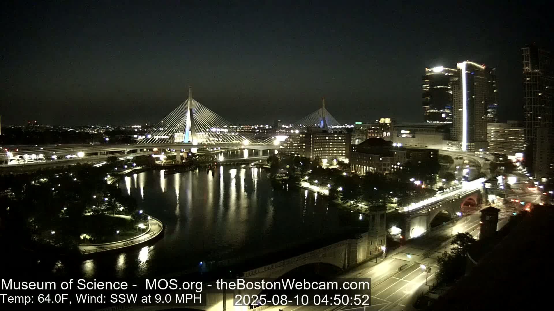  Green Line Subway & Bridge Live Cam - Cambridge, Boston, Massachusetts ,USA