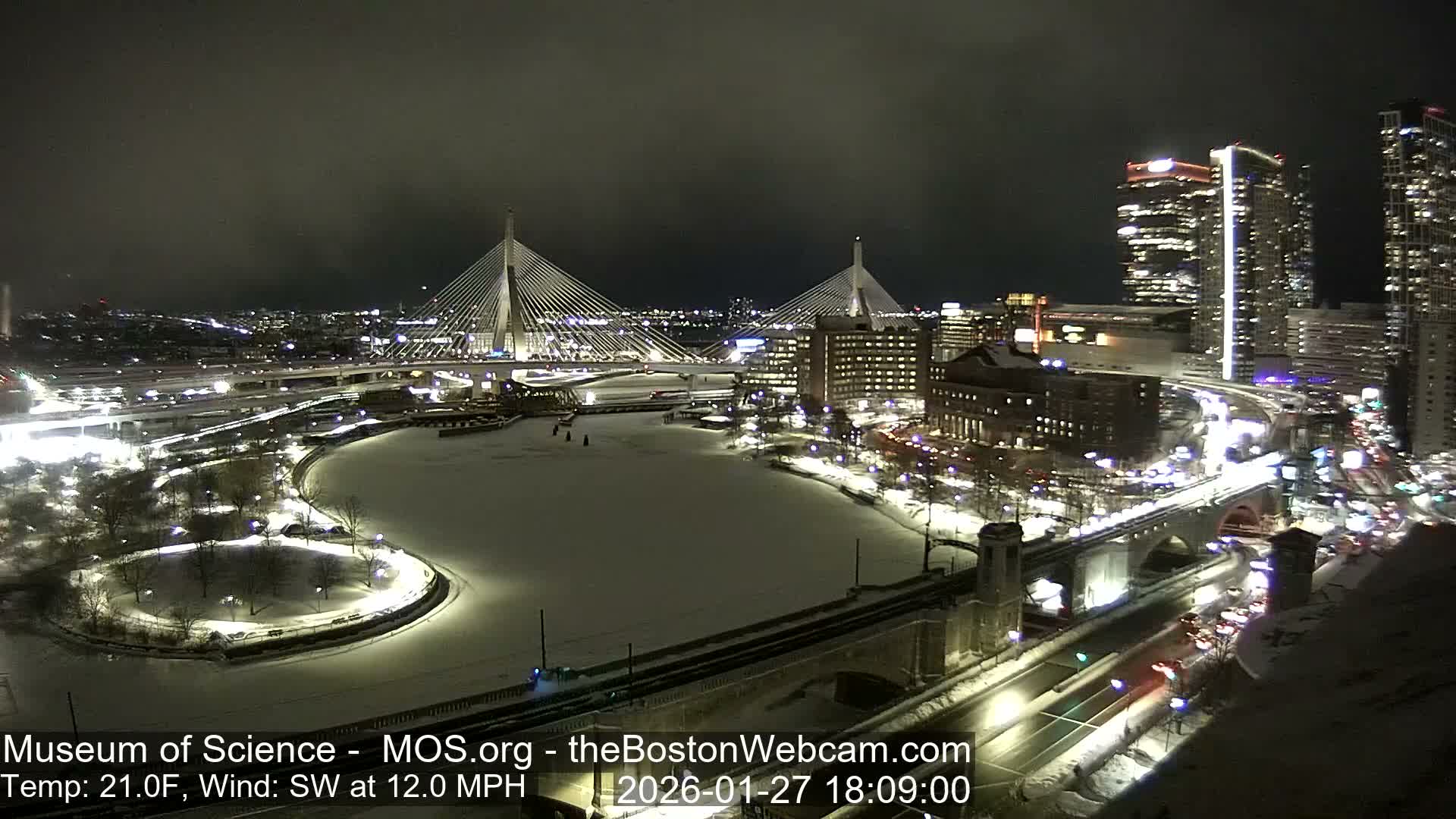  Green Line Subway & Bridge Live Cam - Cambridge, Boston, Massachusetts ,USA