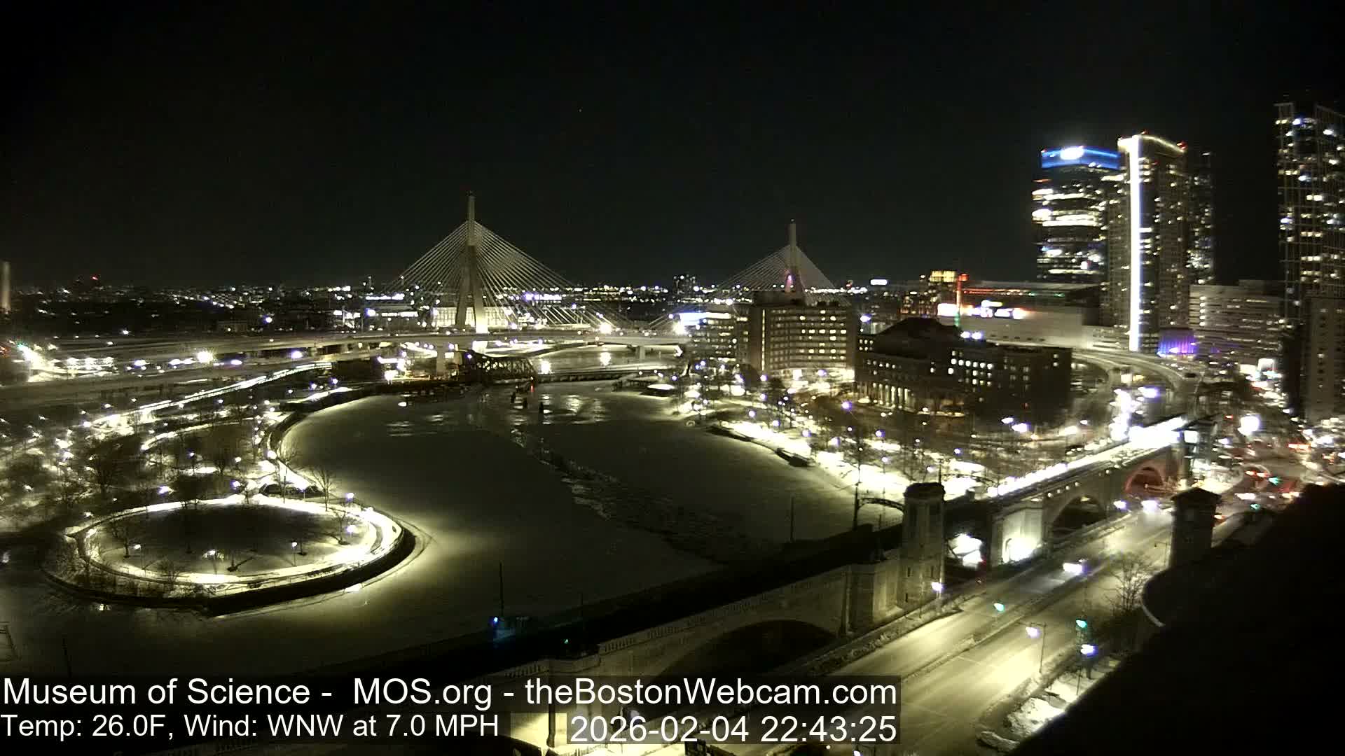  Green Line Subway & Bridge Live Cam - Cambridge, Boston, Massachusetts ,USA