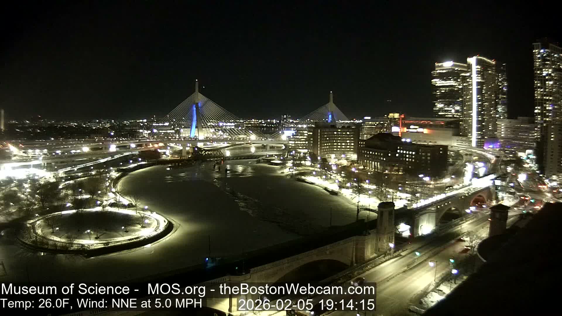  Green Line Subway & Bridge Live Cam - Cambridge, Boston, Massachusetts ,USA