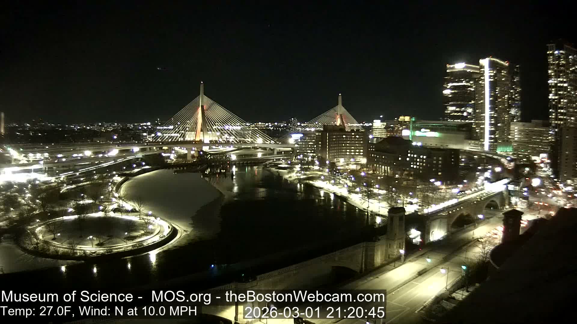 Green Line Subway & Bridge Live Cam - Cambridge, Boston, Massachusetts ,USA