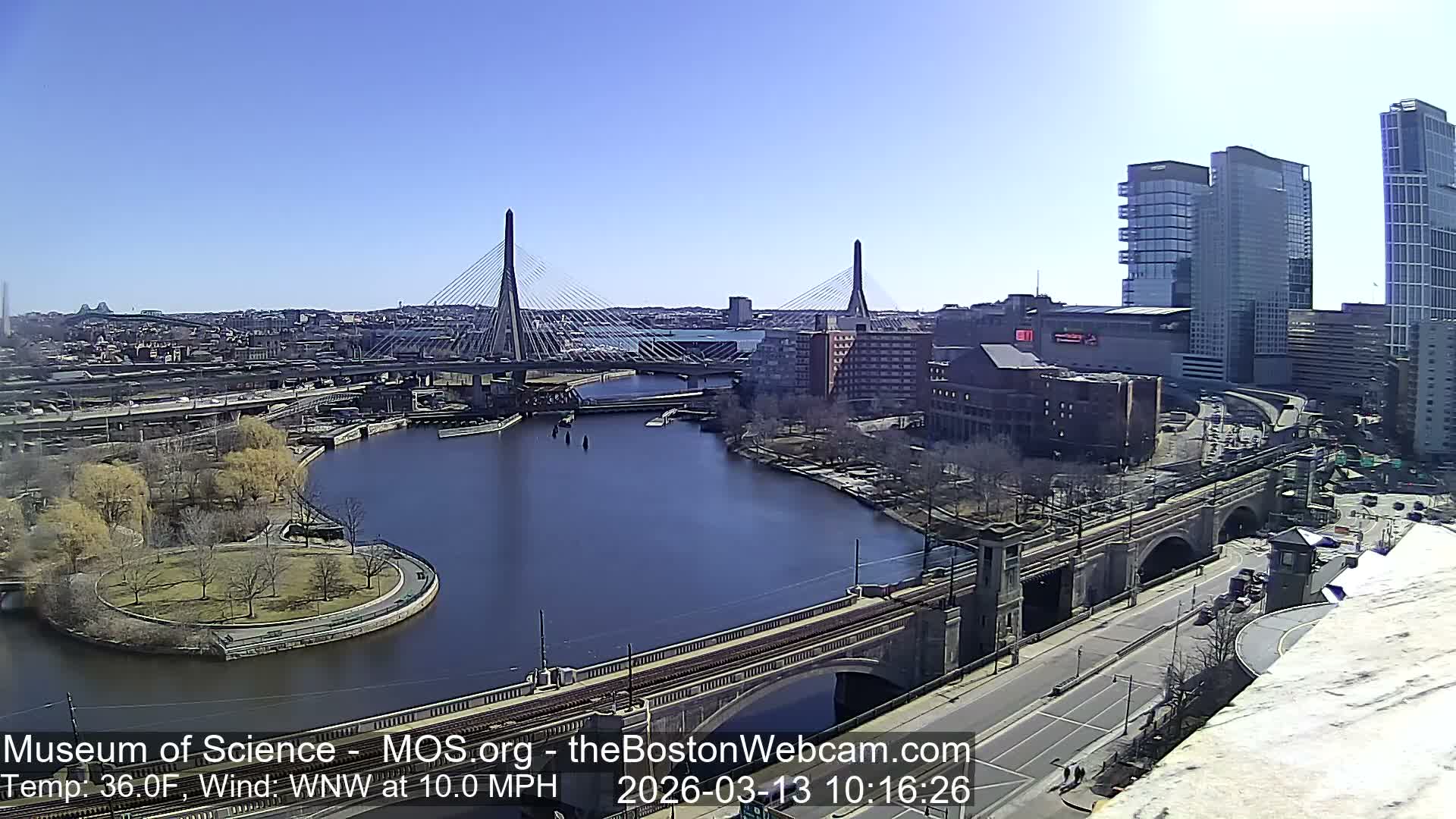  Green Line Subway & Bridge Live Cam - Cambridge, Boston, Massachusetts ,USA