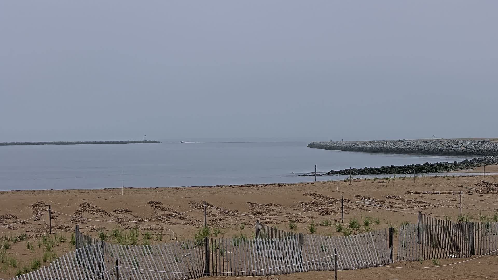 Newburyport, Mouth of the Merrimack River Live Cam - Newburyport, Essex, Massachusetts, USA