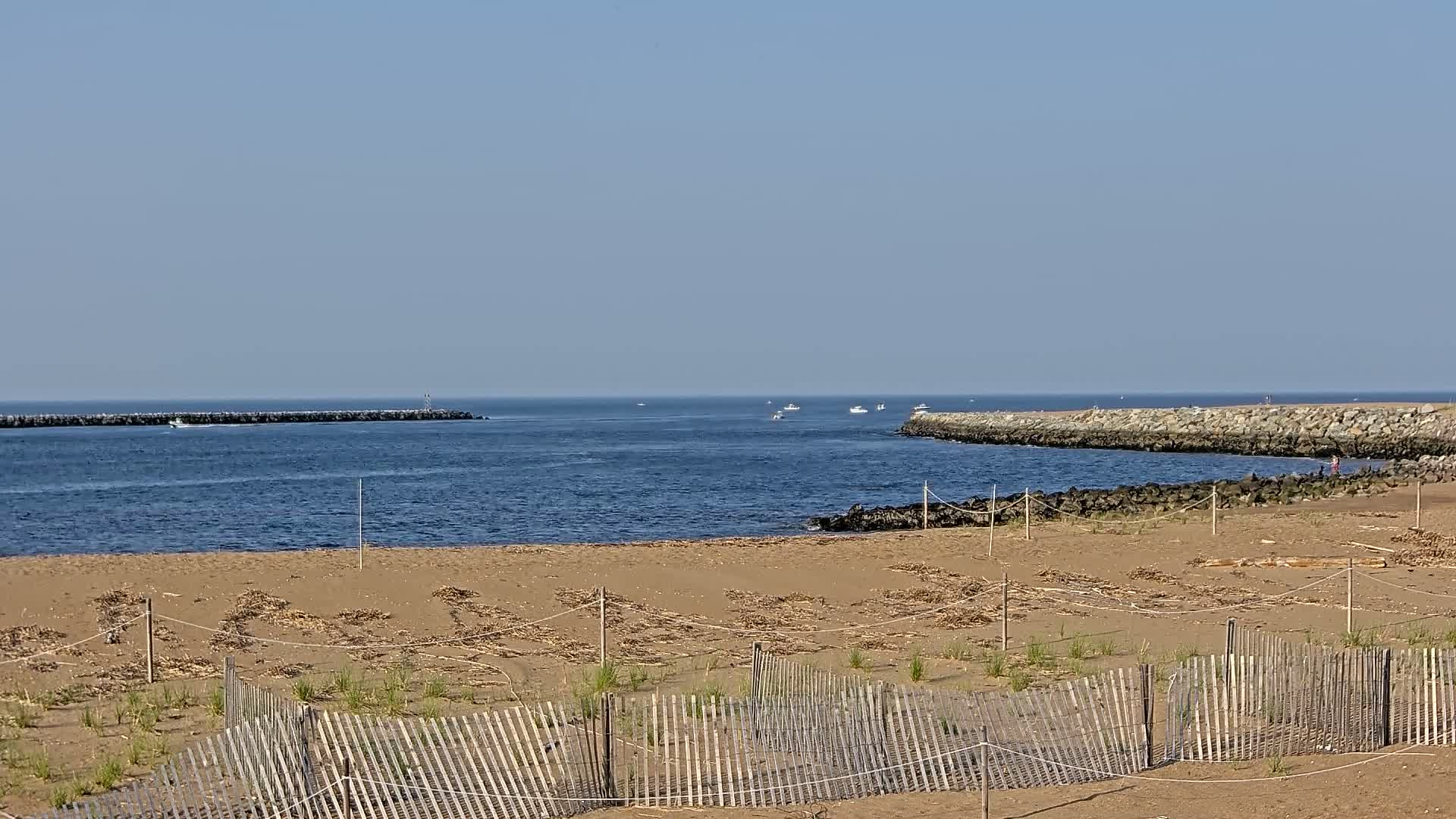 Newburyport, Mouth of the Merrimack River Live Cam - Newburyport, Essex, Massachusetts, USA