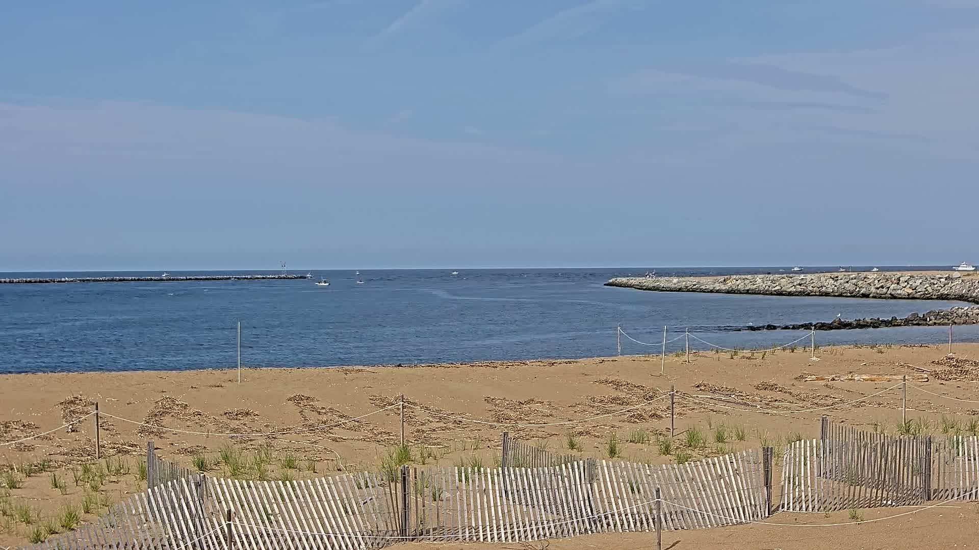 Newburyport, Mouth of the Merrimack River Live Cam - Newburyport, Essex, Massachusetts, USA