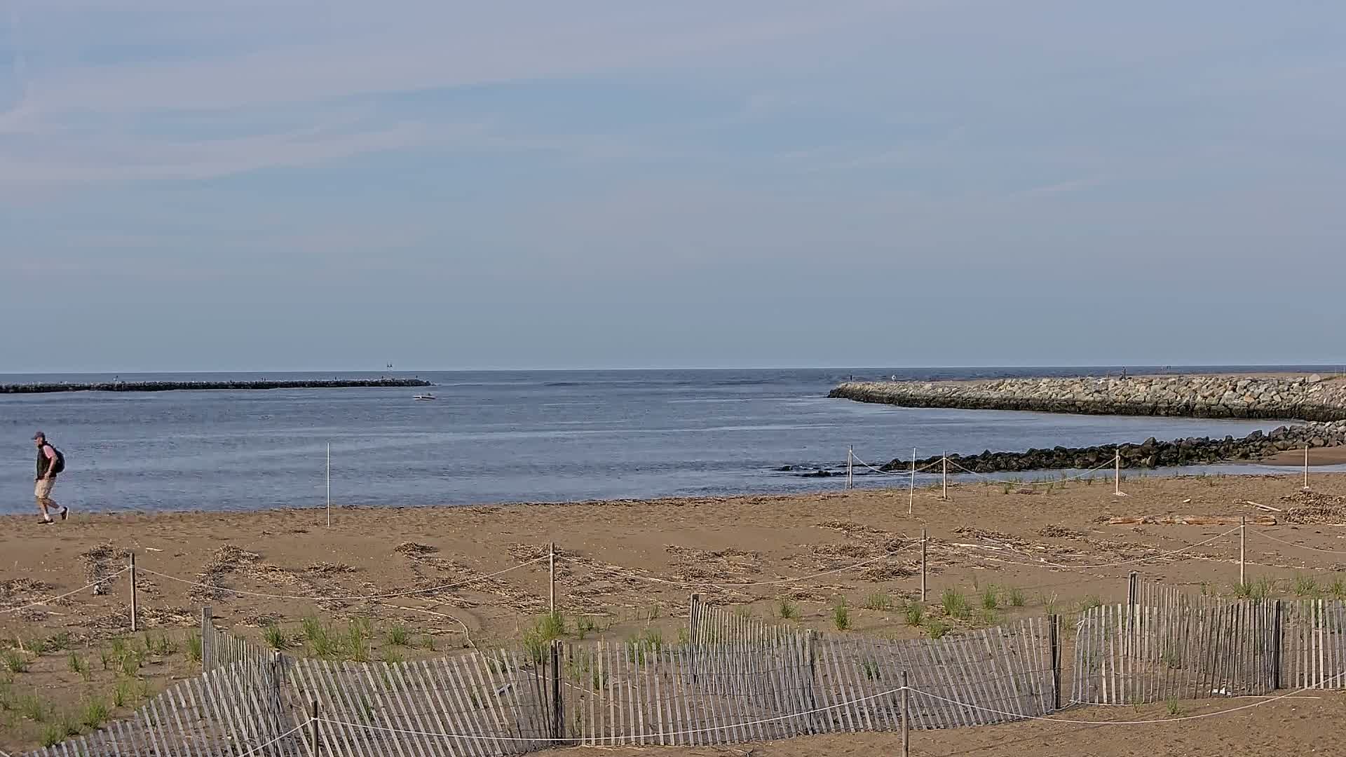 Newburyport, Mouth of the Merrimack River Live Cam - Newburyport, Essex, Massachusetts, USA