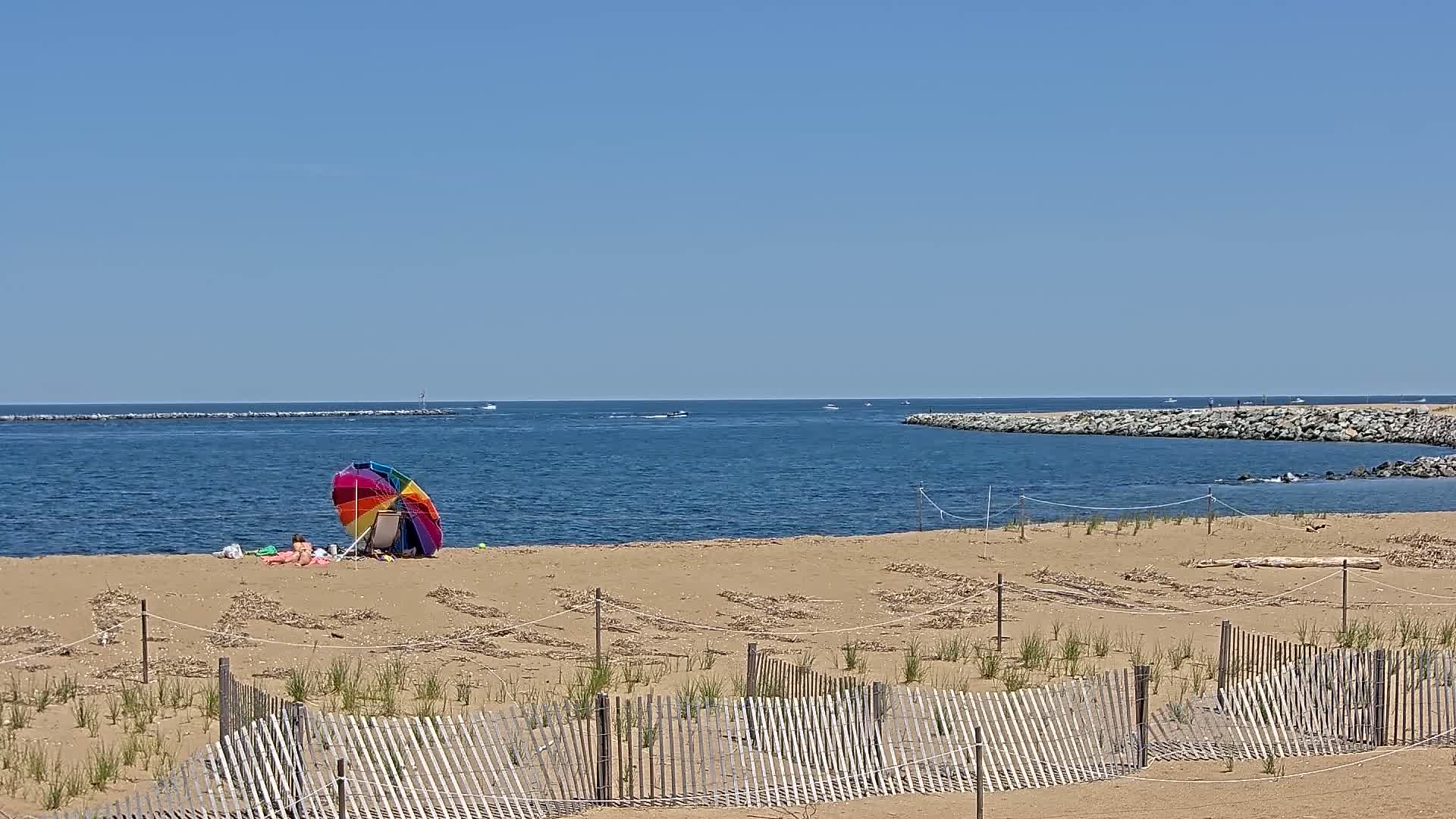 Newburyport, Mouth of the Merrimack River Live Cam - Newburyport, Essex, Massachusetts, USA