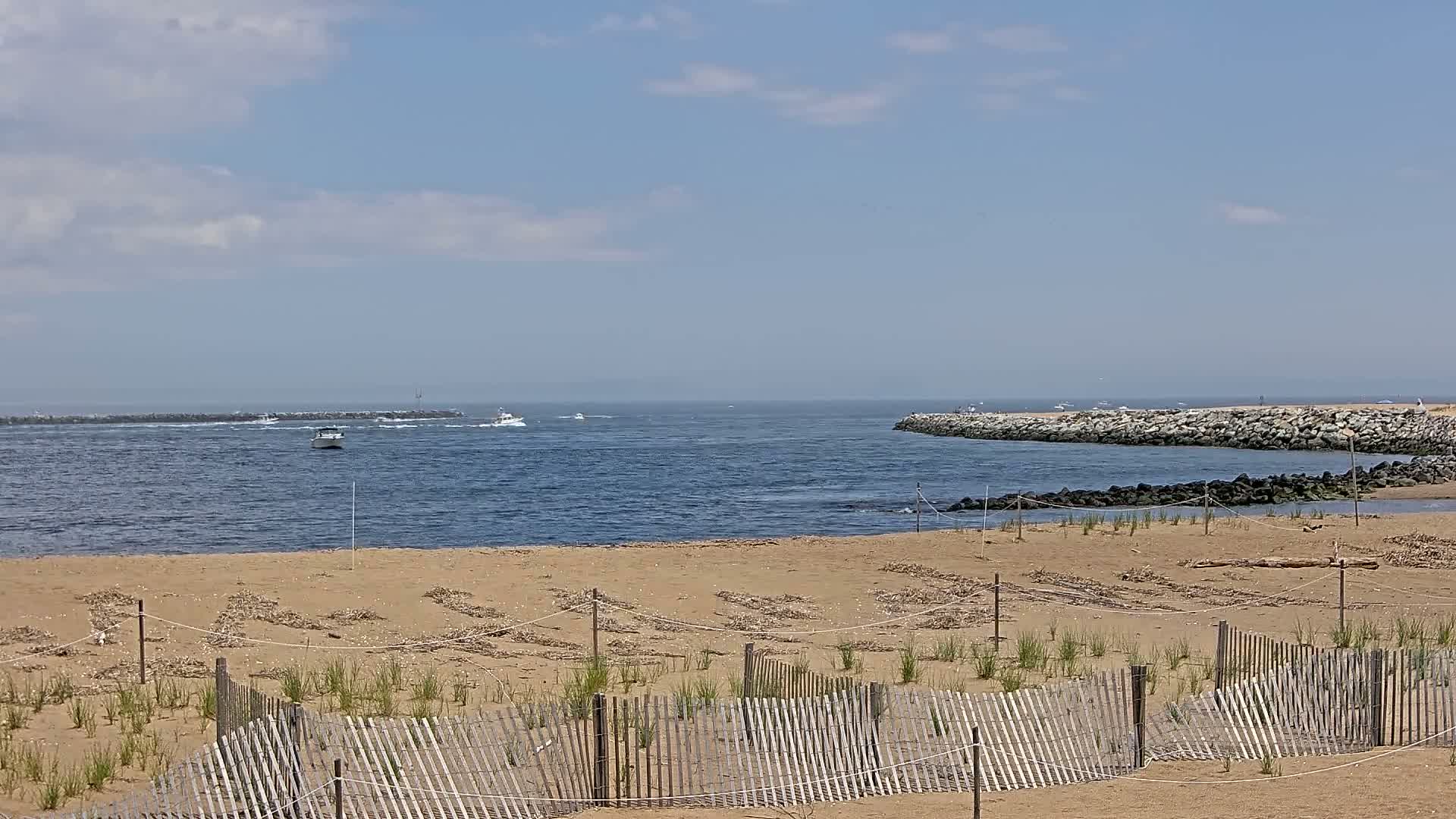 Newburyport, Mouth of the Merrimack River Live Cam - Newburyport, Essex, Massachusetts, USA