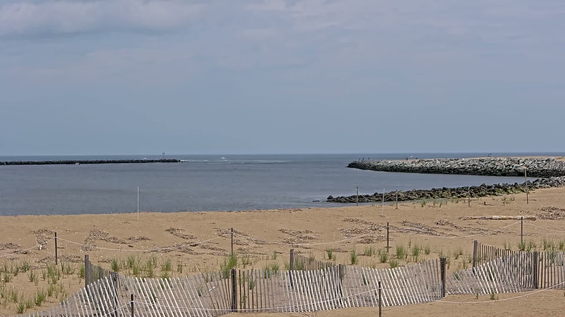 Newburyport, Mouth of the Merrimack River Live Cam - Newburyport, Essex, Massachusetts, USA