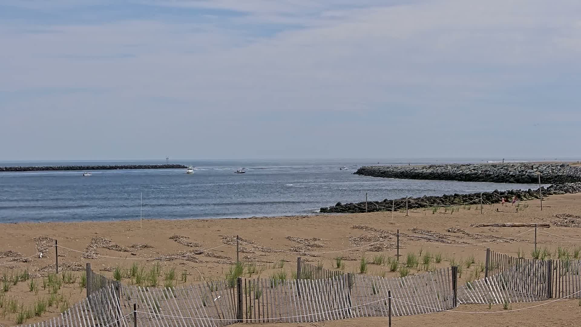 Newburyport, Mouth of the Merrimack River Live Cam - Newburyport, Essex, Massachusetts, USA