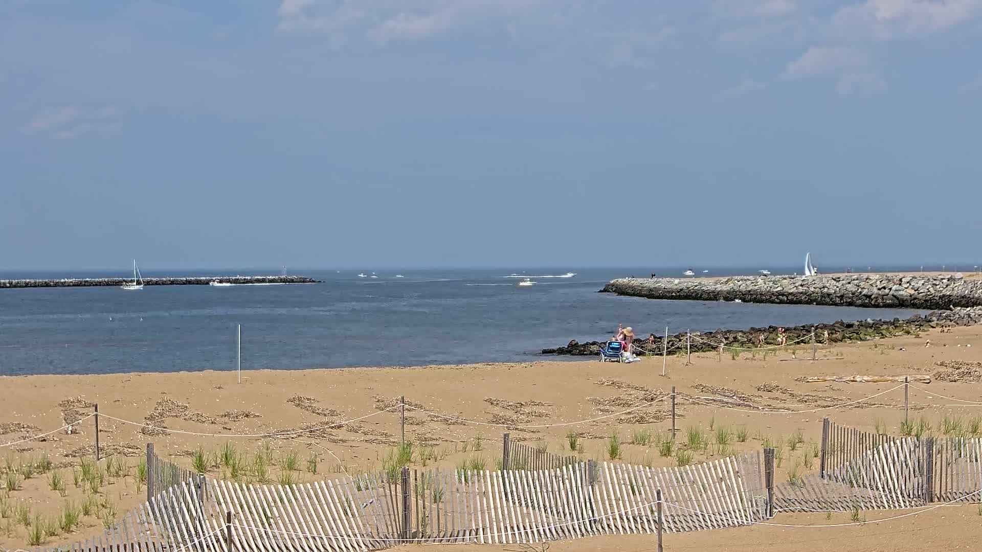 Newburyport, Mouth of the Merrimack River Live Cam - Newburyport, Essex, Massachusetts, USA