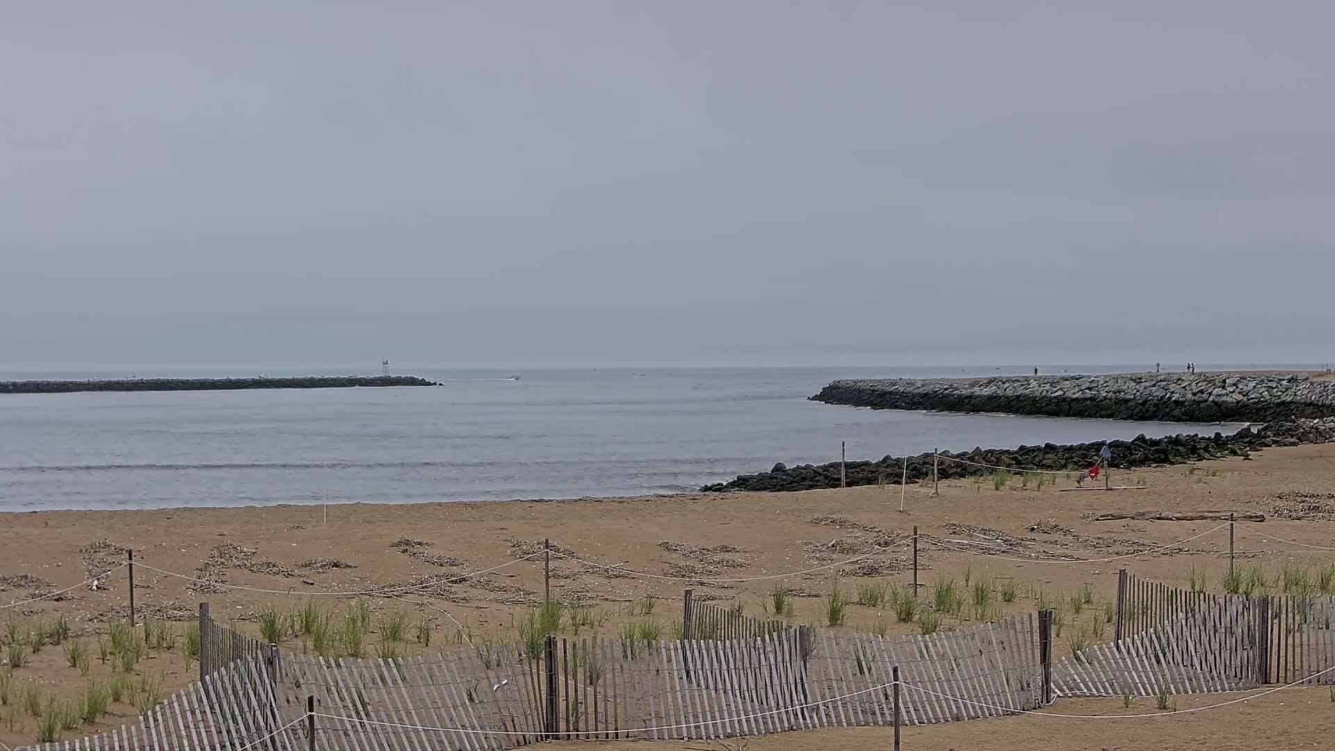 Newburyport, Mouth of the Merrimack River Live Cam - Newburyport, Essex, Massachusetts, USA