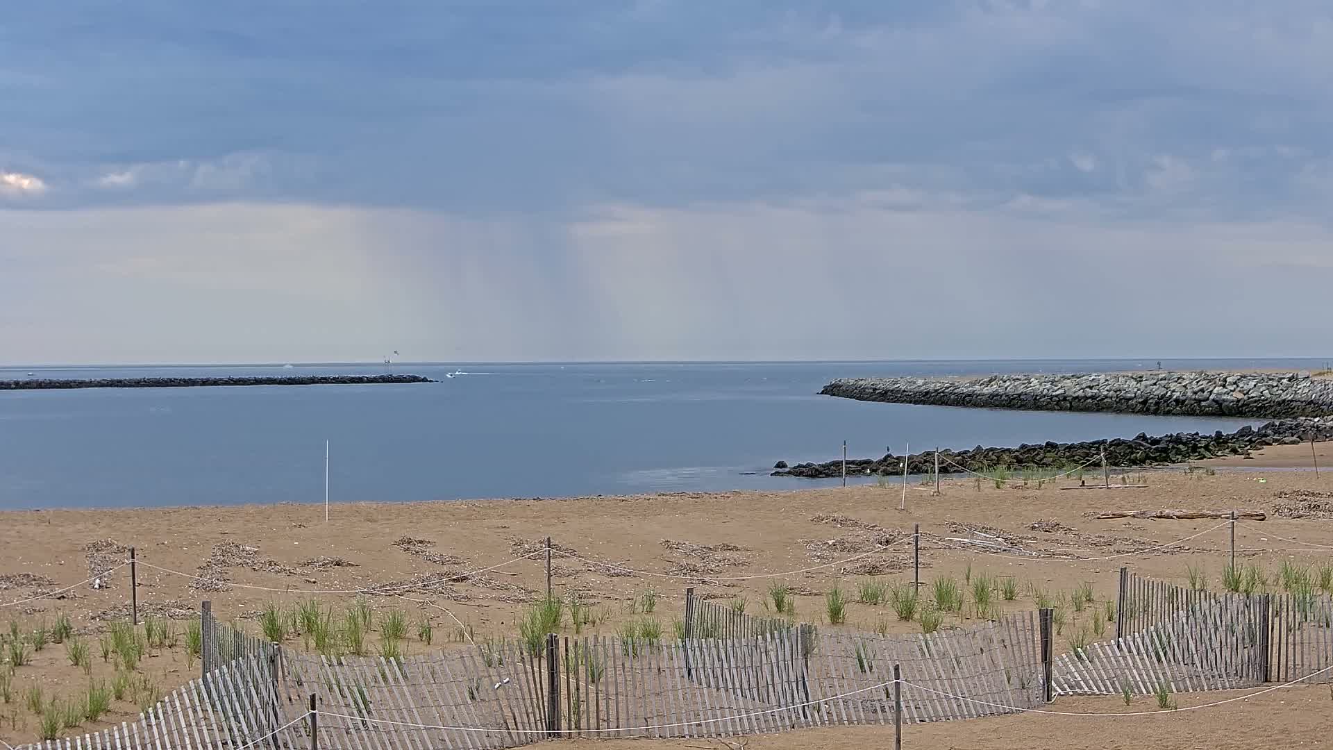 Newburyport, Mouth of the Merrimack River Live Cam - Newburyport, Essex, Massachusetts, USA
