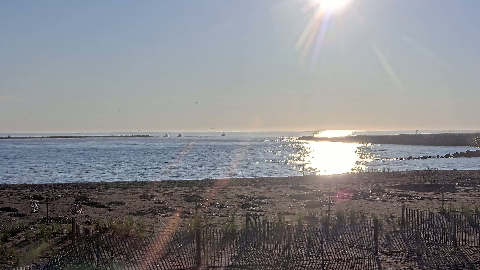 Newburyport, Mouth of the Merrimack River Live Cam - Newburyport, Essex, Massachusetts, USA