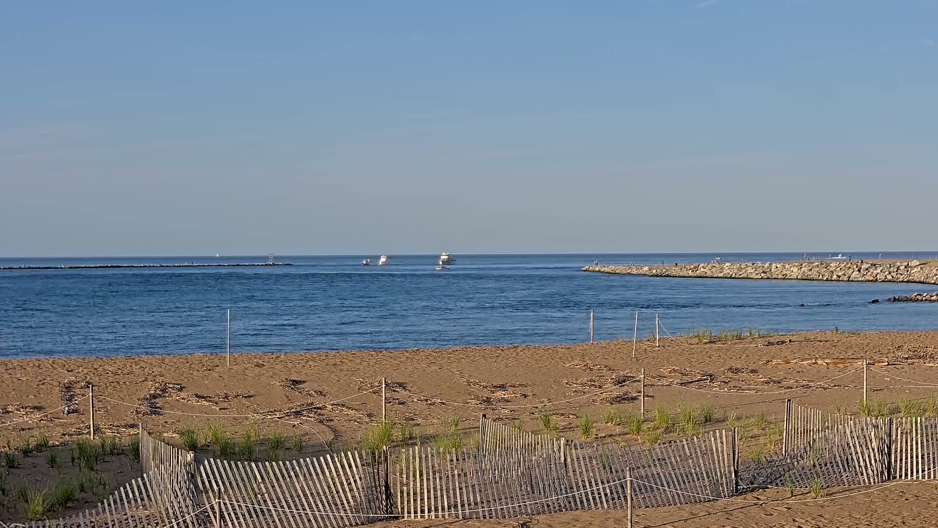 Newburyport, Mouth of the Merrimack River Live Cam - Newburyport, Essex, Massachusetts, USA