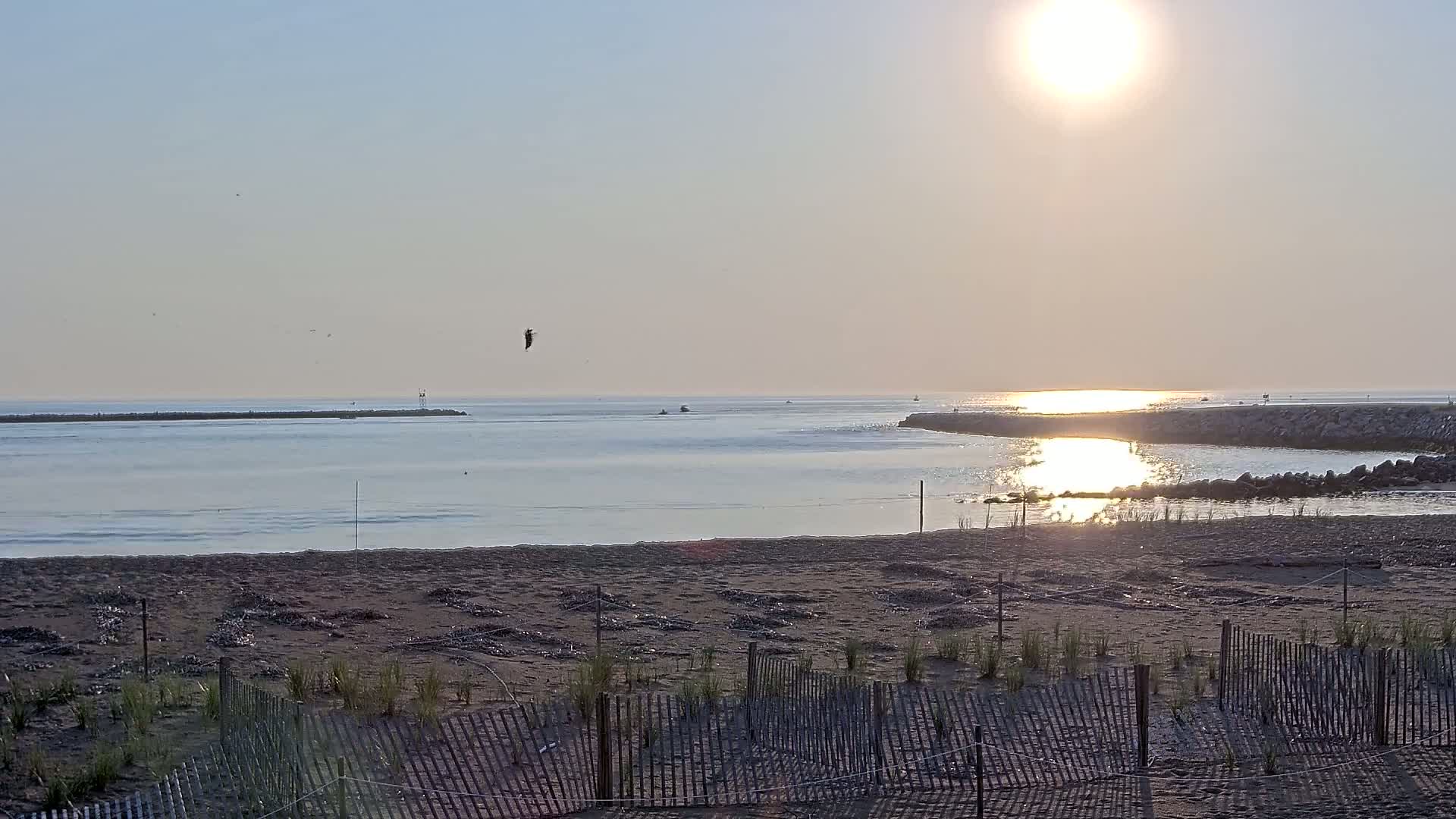 Newburyport, Mouth of the Merrimack River Live Cam - Newburyport, Essex, Massachusetts, USA