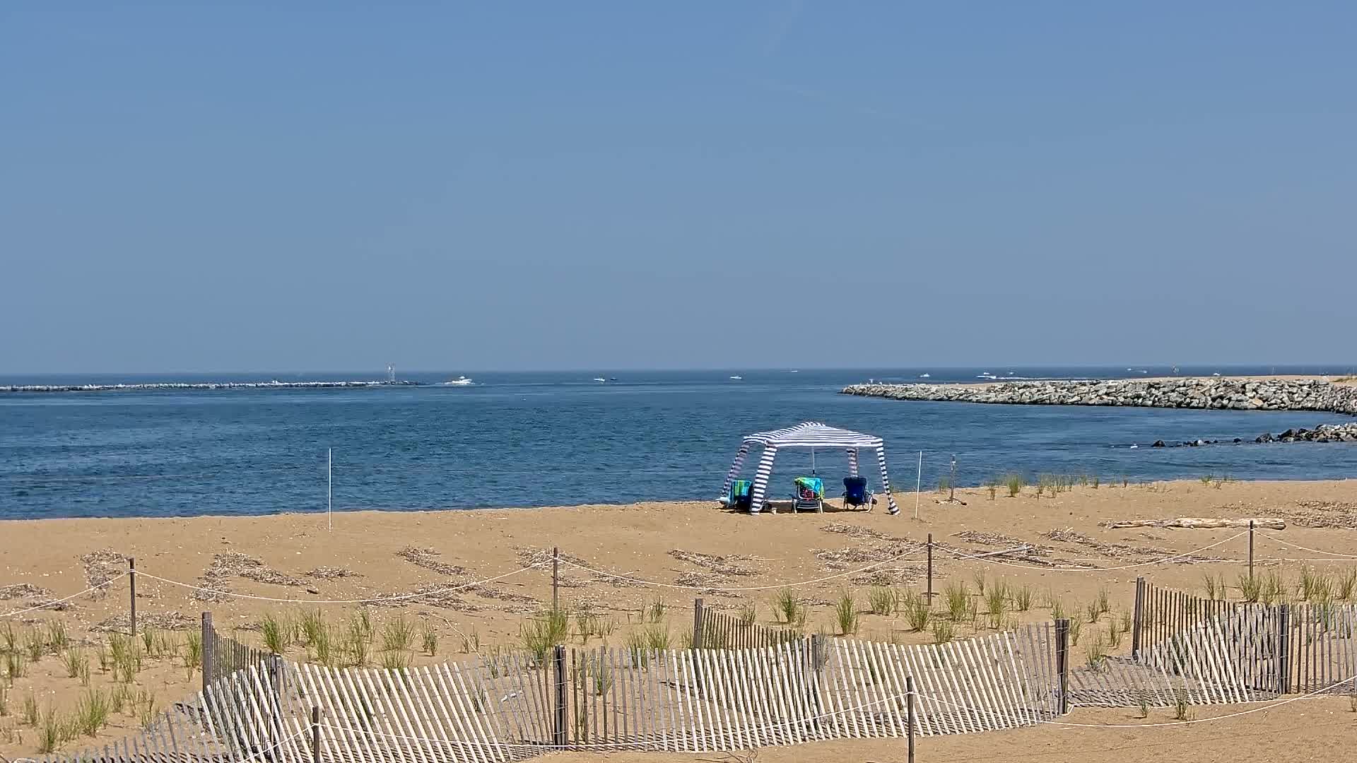 Newburyport, Mouth of the Merrimack River Live Cam - Newburyport, Essex, Massachusetts, USA