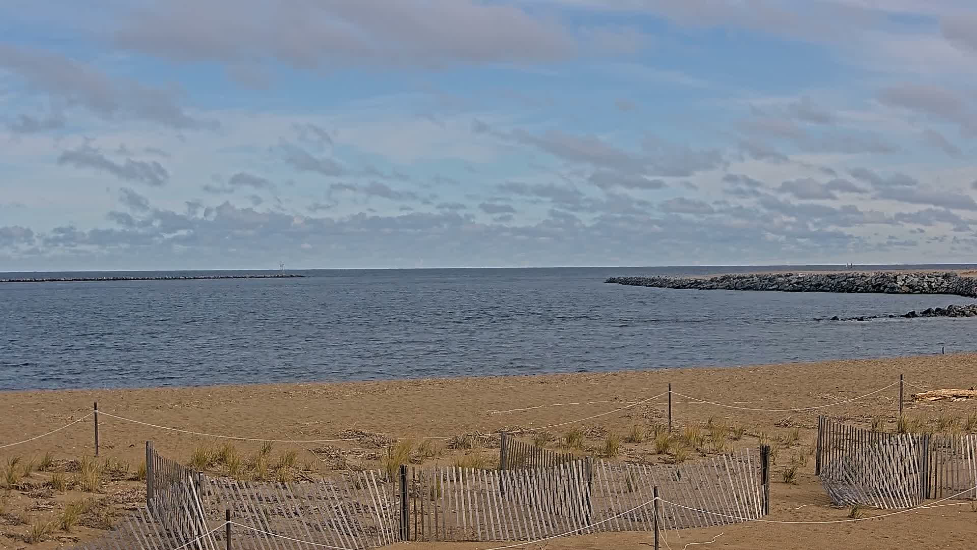 Newburyport, Mouth of the Merrimack River Live Cam - Newburyport, Essex, Massachusetts, USA