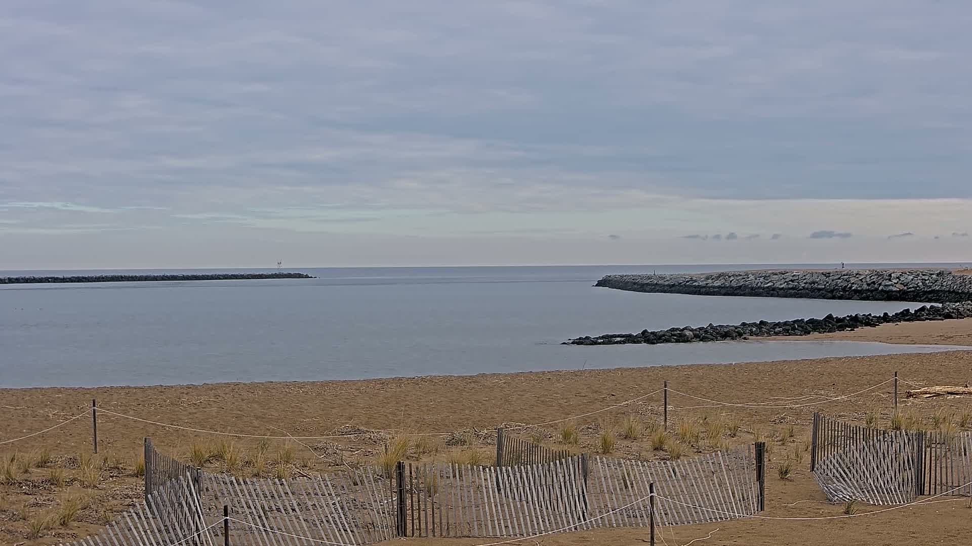 Newburyport, Mouth of the Merrimack River Live Cam - Newburyport, Essex, Massachusetts, USA