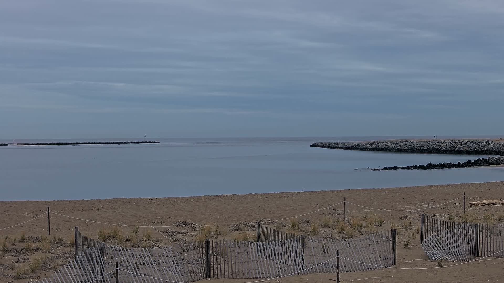 Newburyport, Mouth of the Merrimack River Live Cam - Newburyport, Essex, Massachusetts, USA