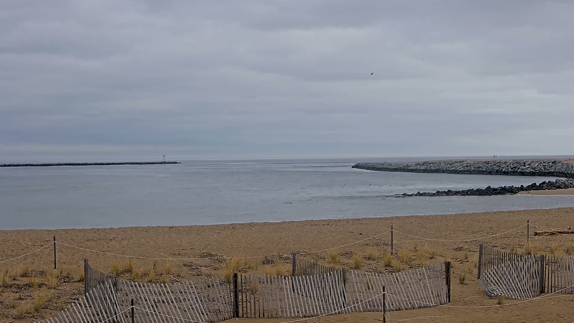 Newburyport, Mouth of the Merrimack River Live Cam - Newburyport, Essex, Massachusetts, USA