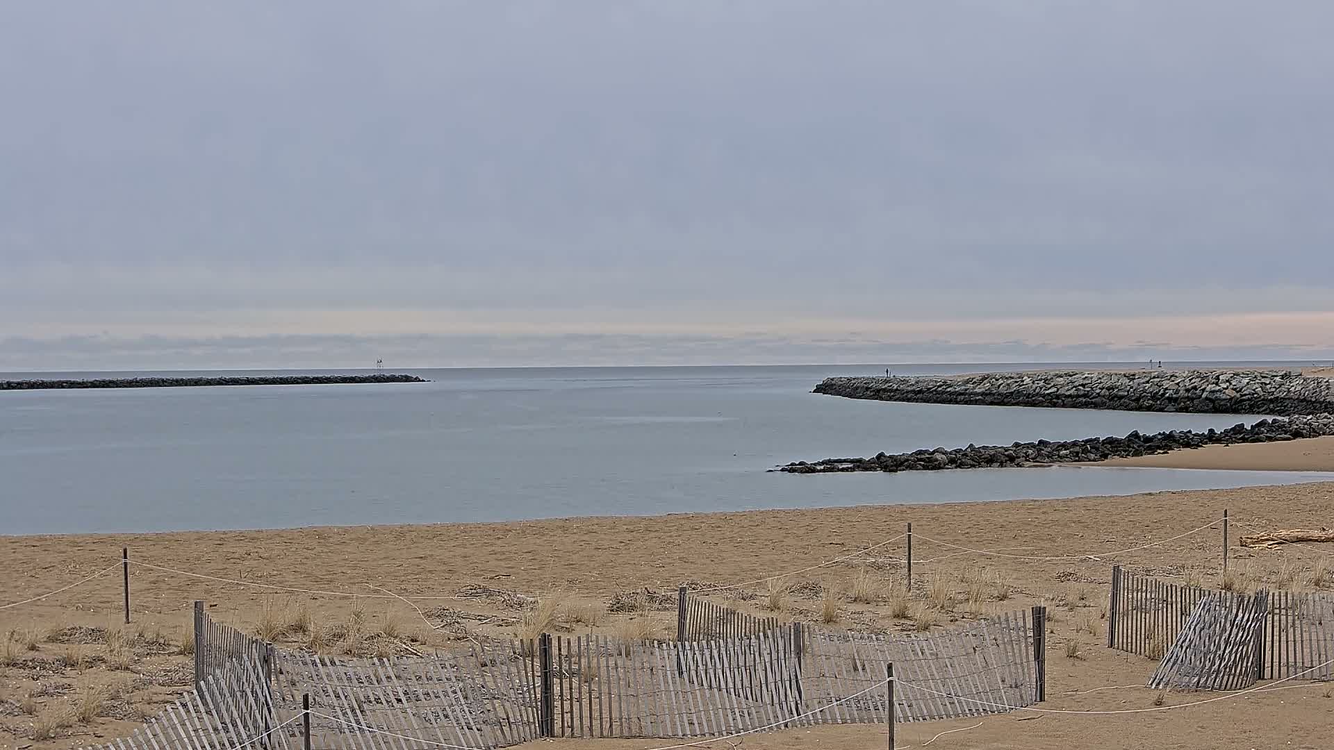 Newburyport, Mouth of the Merrimack River Live Cam - Newburyport, Essex, Massachusetts, USA