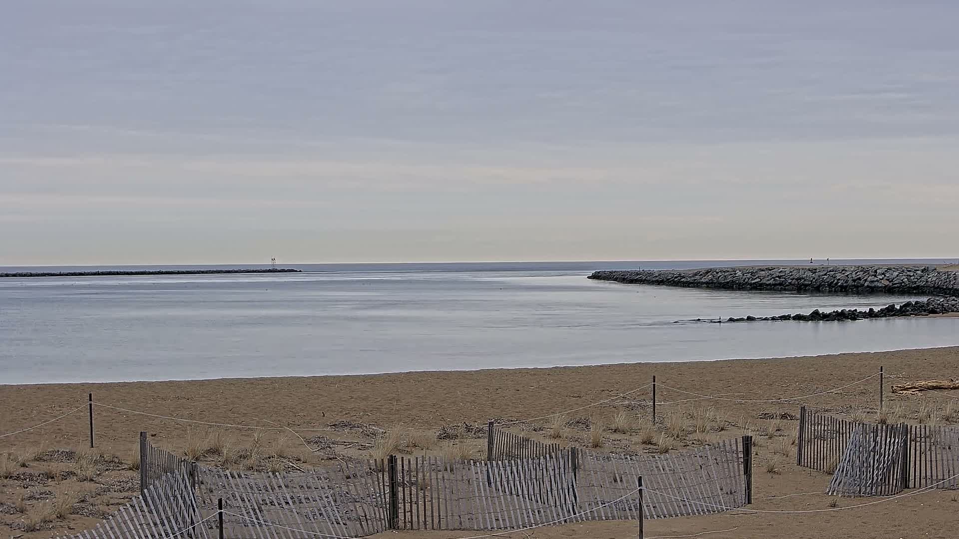 Newburyport, Mouth of the Merrimack River Live Cam - Newburyport, Essex, Massachusetts, USA