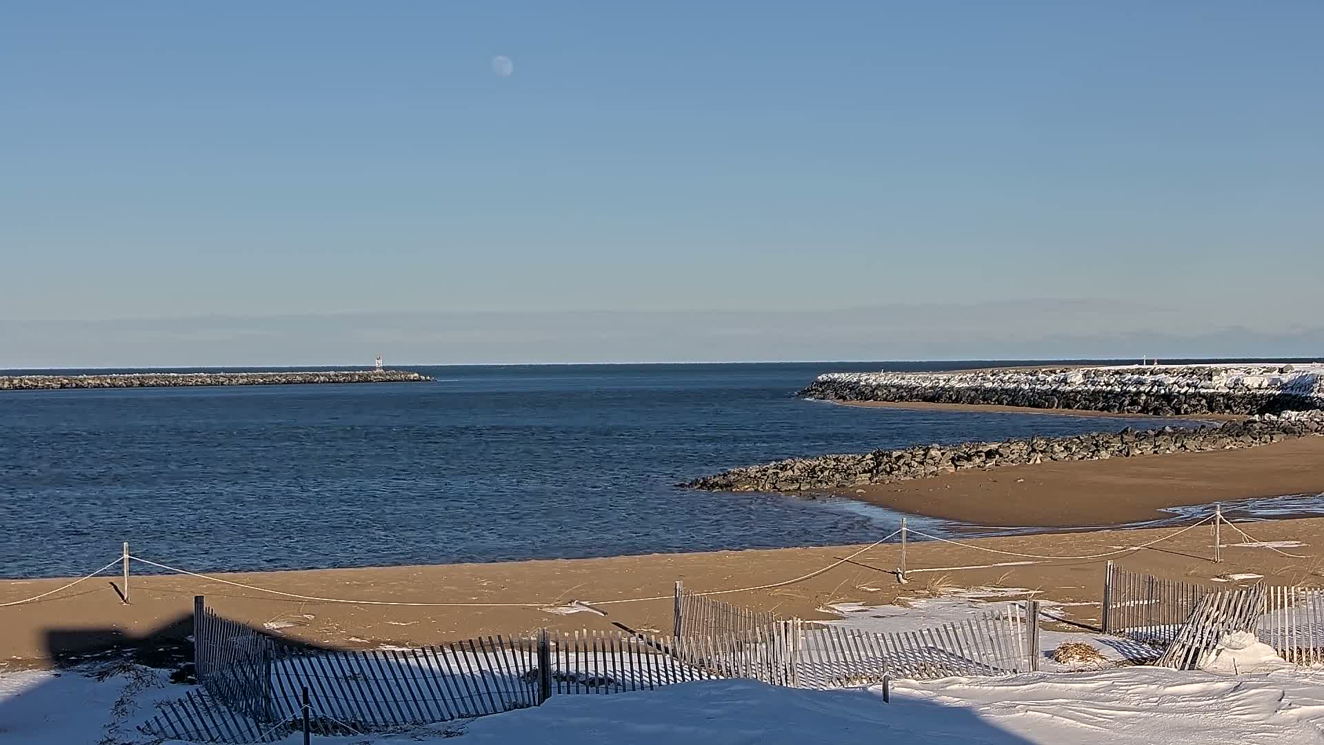 Newburyport, Mouth of the Merrimack River Live Cam - Newburyport, Essex, Massachusetts, USA