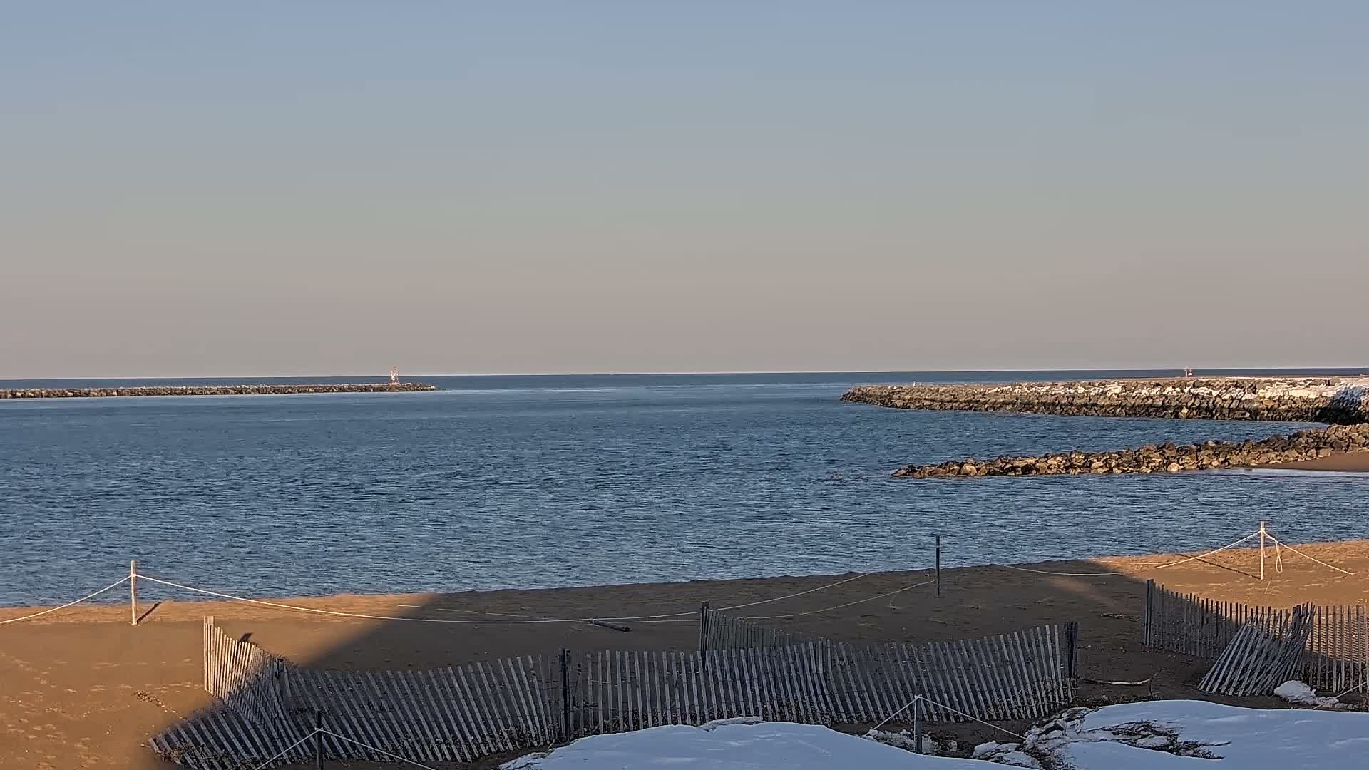Newburyport, Mouth of the Merrimack River Live Cam - Newburyport, Essex, Massachusetts, USA