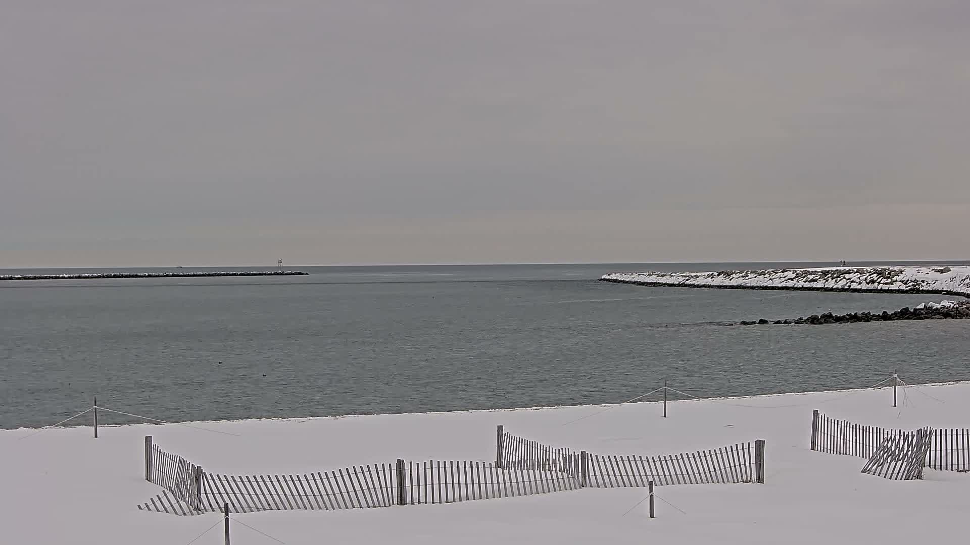 Newburyport, Mouth of the Merrimack River Live Cam - Newburyport, Essex, Massachusetts, USA