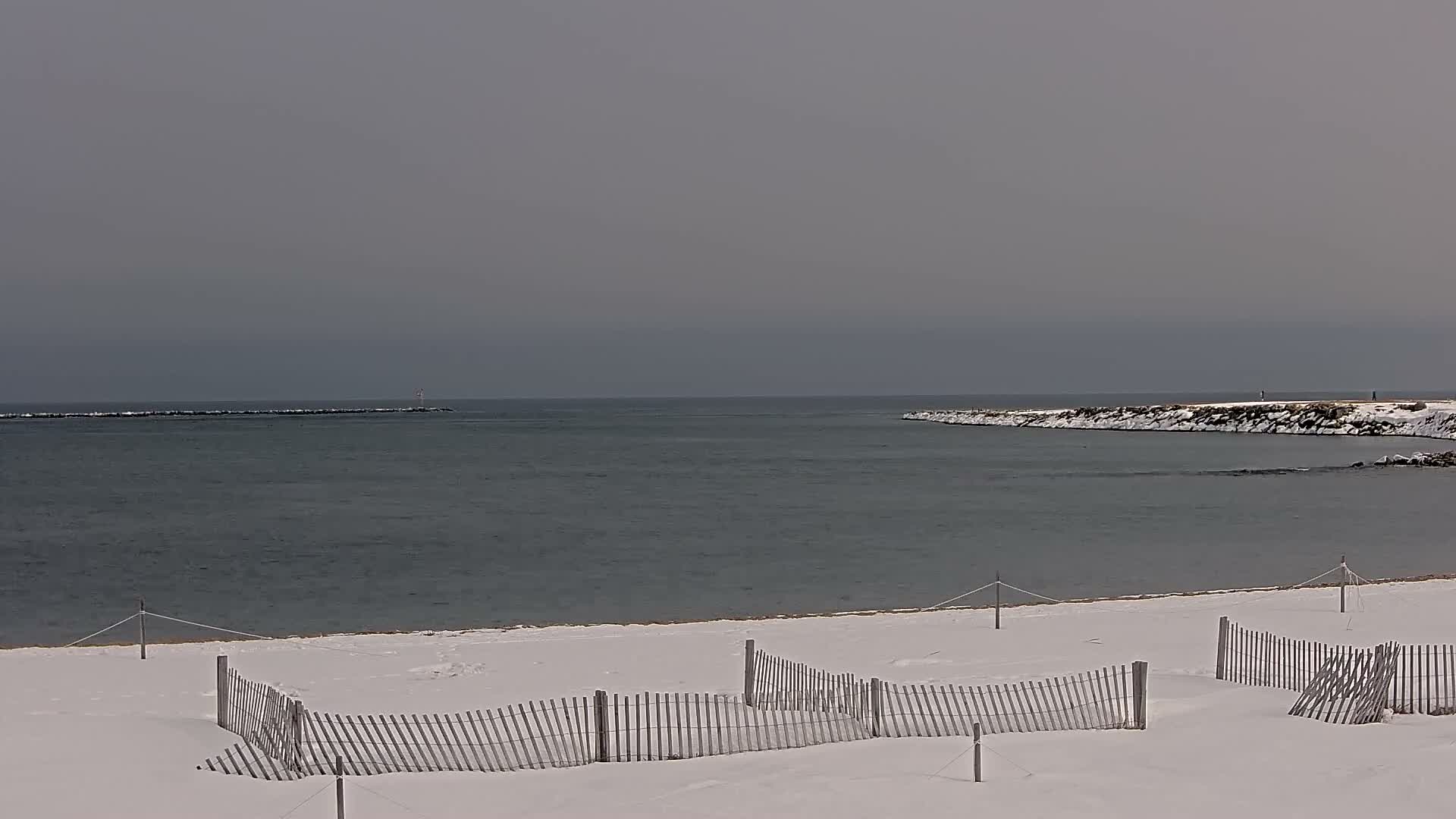 Newburyport, Mouth of the Merrimack River Live Cam - Newburyport, Essex, Massachusetts, USA