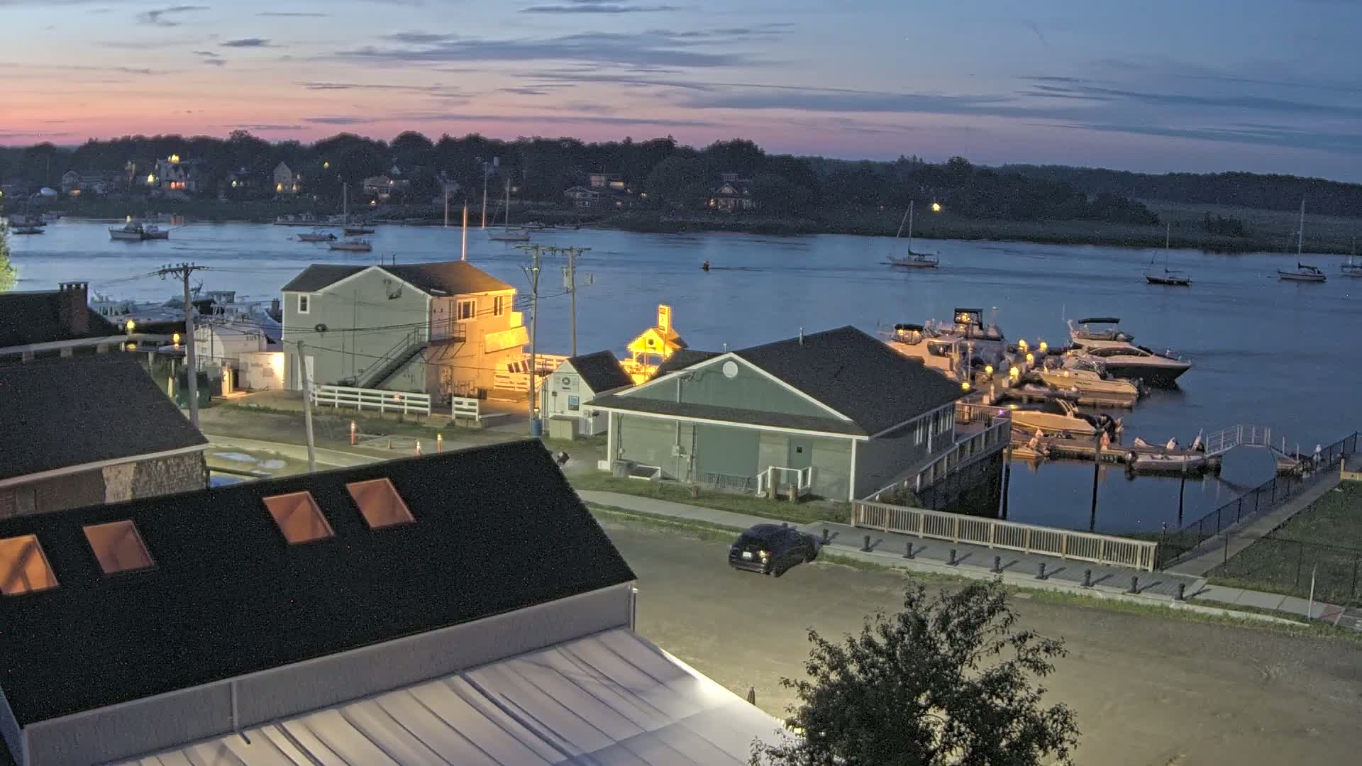 Newbury, Parker River & Riverfront Coast Live Cam - Newbury, Essex, Massachusetts, USA