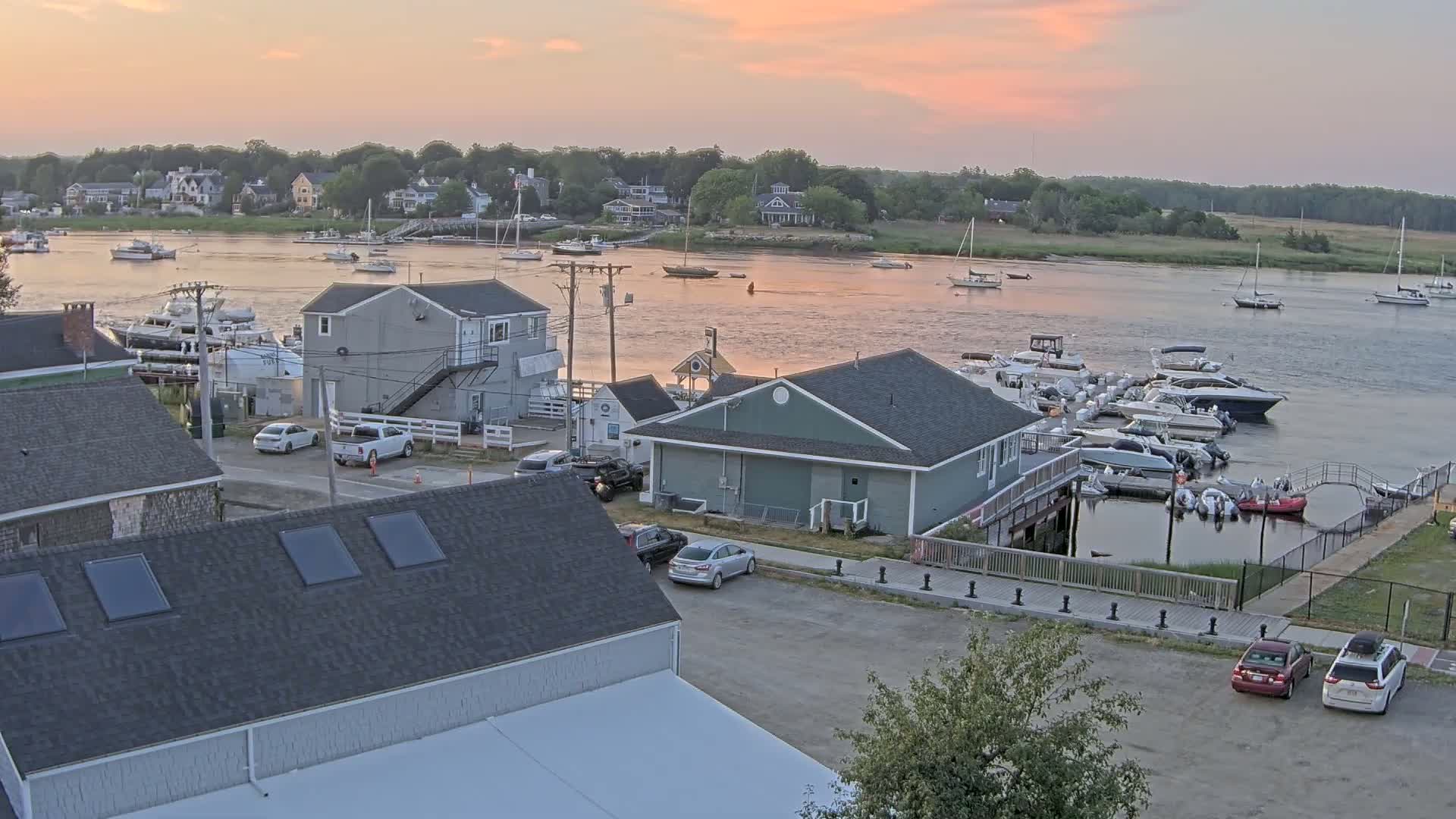 Newbury, Parker River & Riverfront Coast Live Cam - Newbury, Essex, Massachusetts, USA