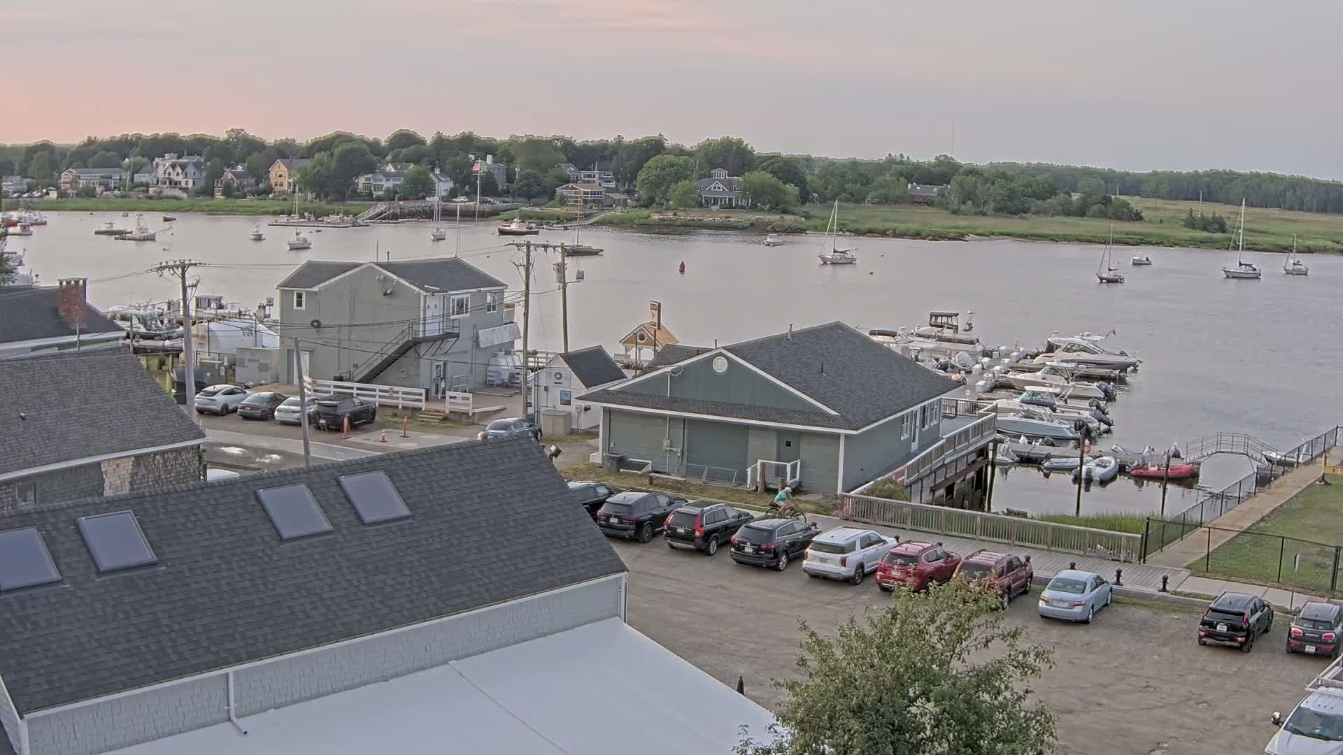 Newbury, Parker River & Riverfront Coast Live Cam - Newbury, Essex, Massachusetts, USA