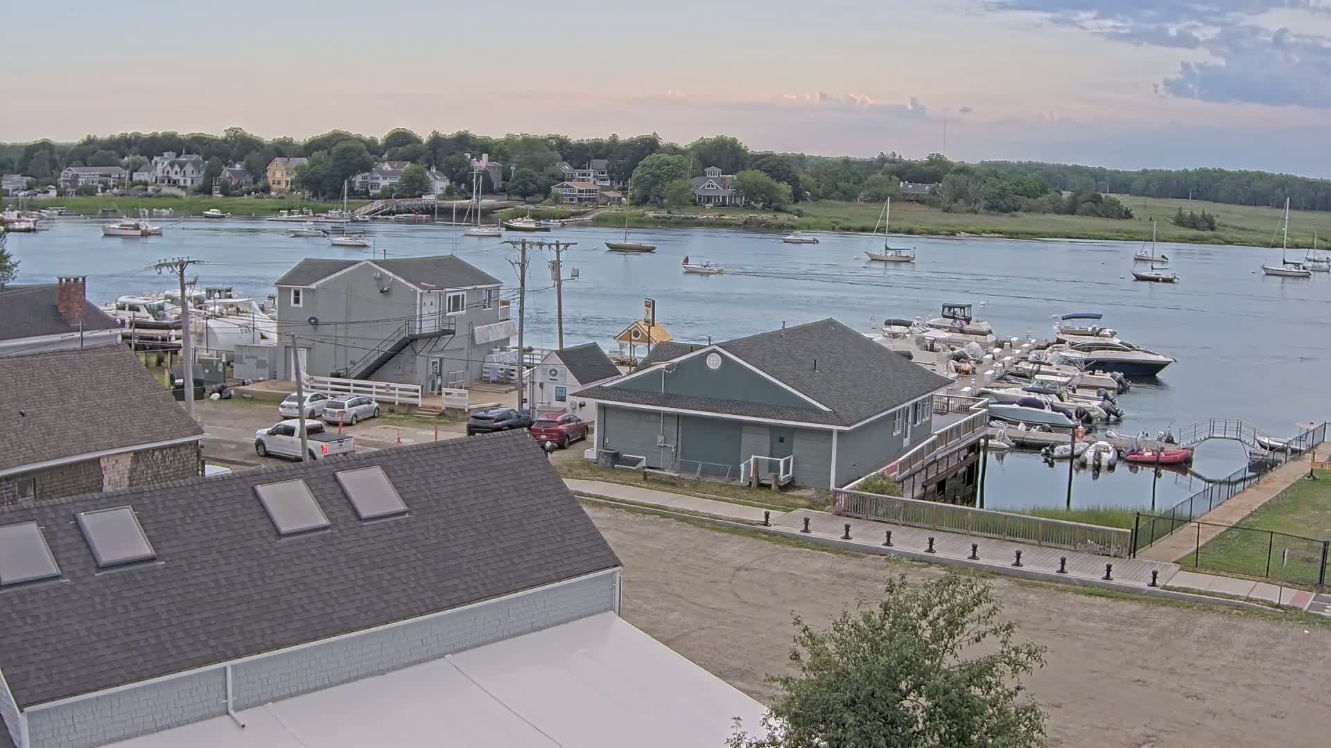 Newbury, Parker River & Riverfront Coast Live Cam - Newbury, Essex, Massachusetts, USA