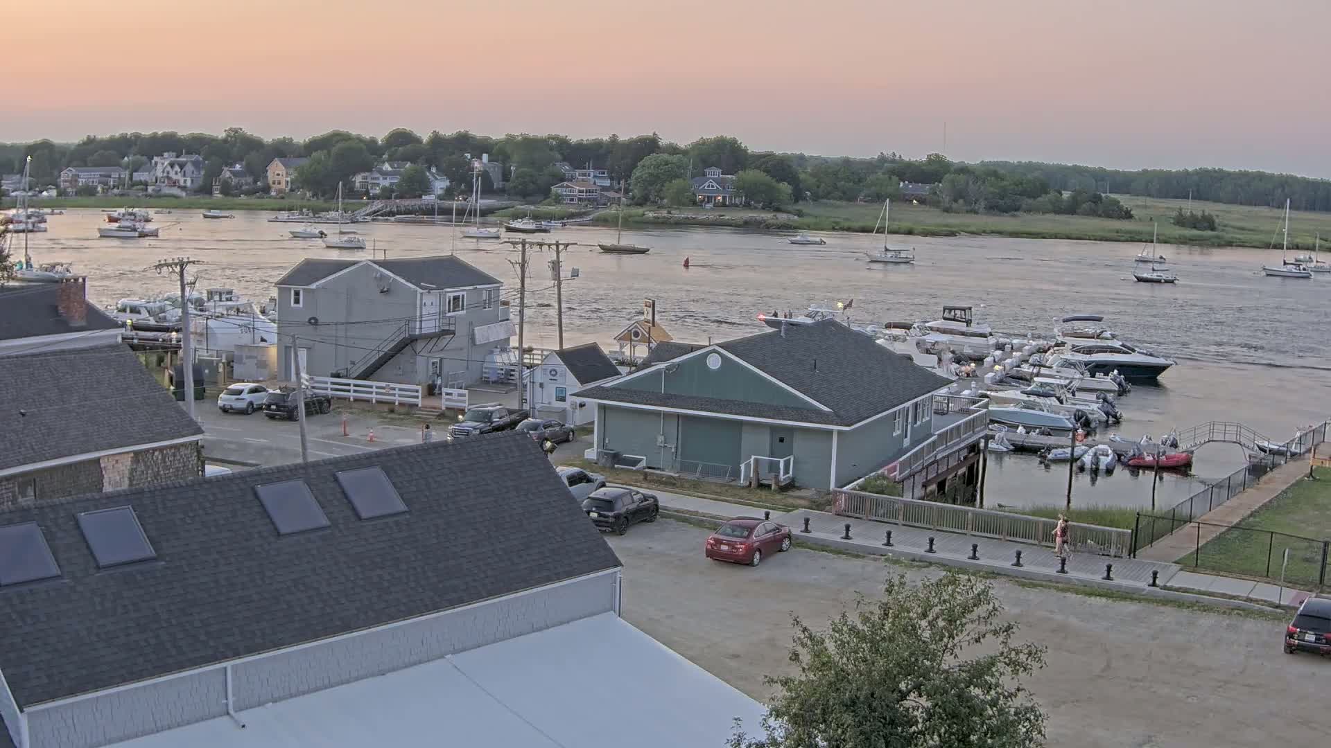Newbury, Parker River & Riverfront Coast Live Cam - Newbury, Essex, Massachusetts, USA