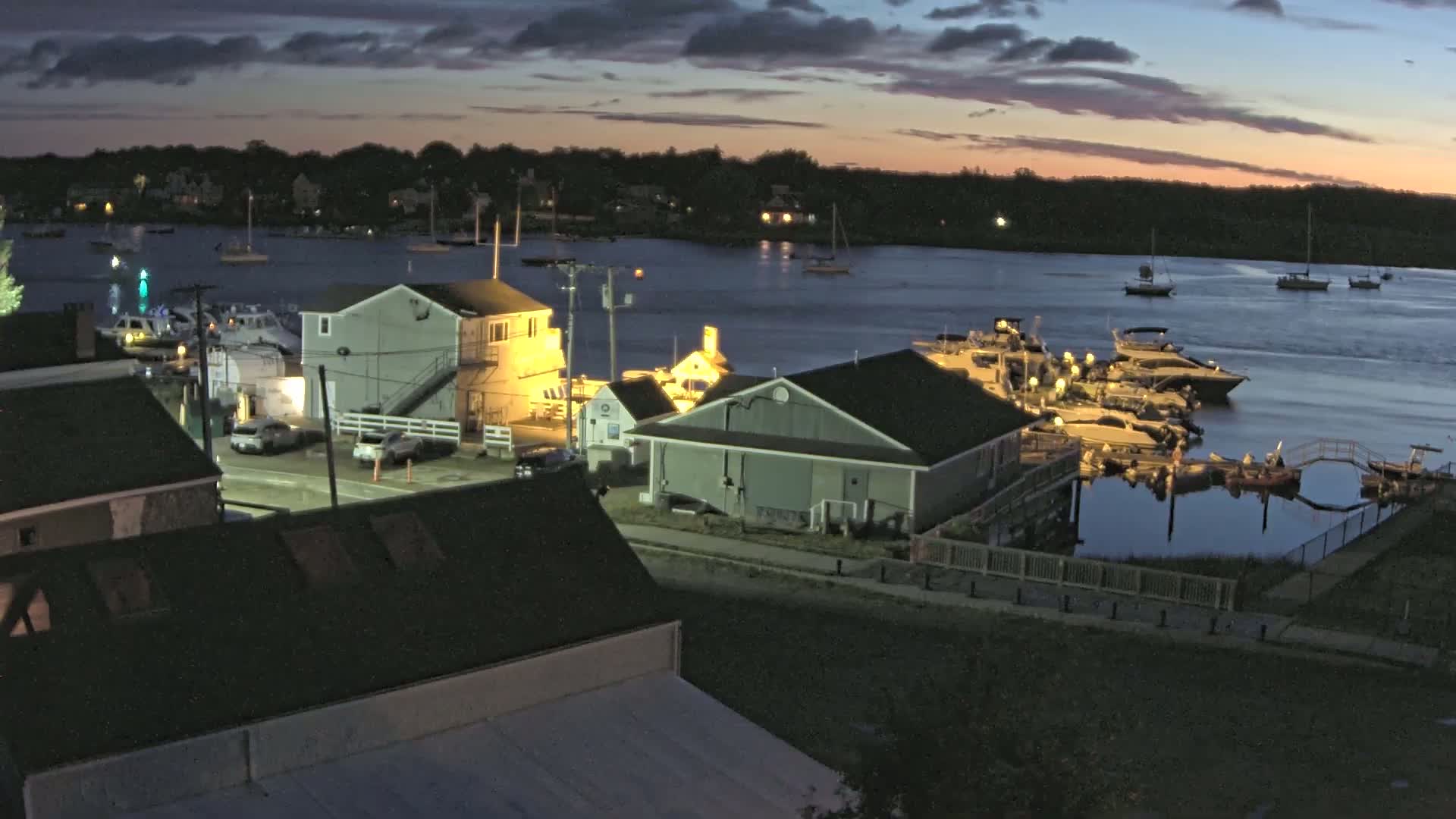 Newbury, Parker River & Riverfront Coast Live Cam - Newbury, Essex, Massachusetts, USA