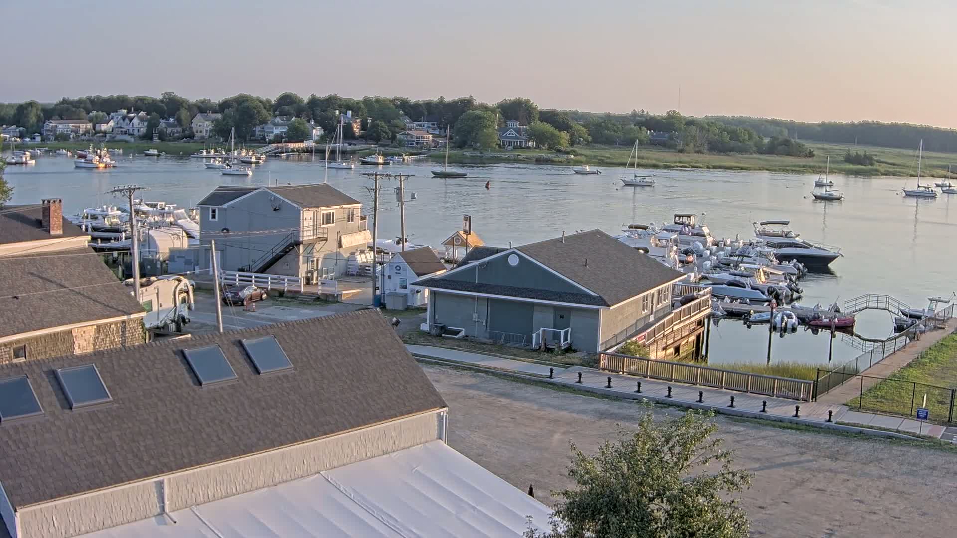 Newbury, Parker River & Riverfront Coast Live Cam - Newbury, Essex, Massachusetts, USA