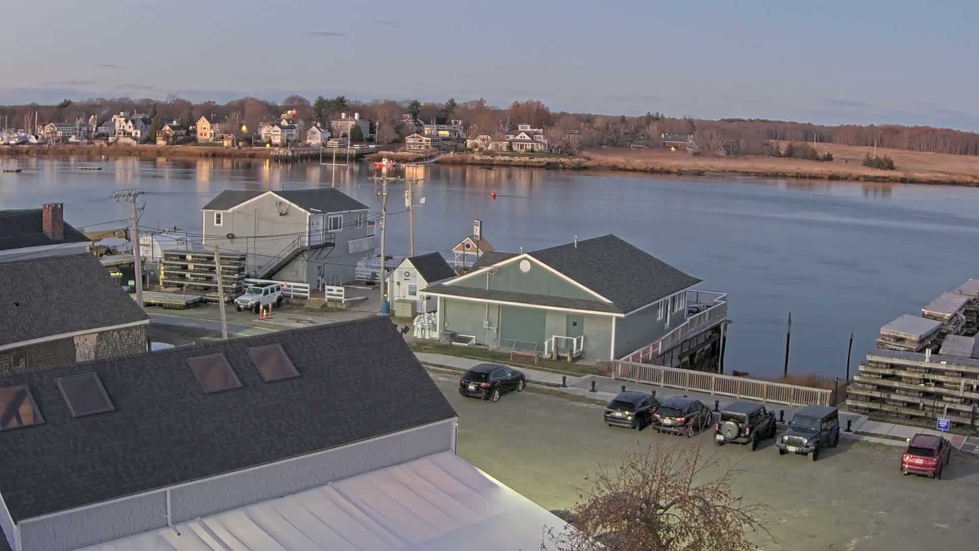 Newbury, Parker River & Riverfront Coast Live Cam - Newbury, Essex, Massachusetts, USA