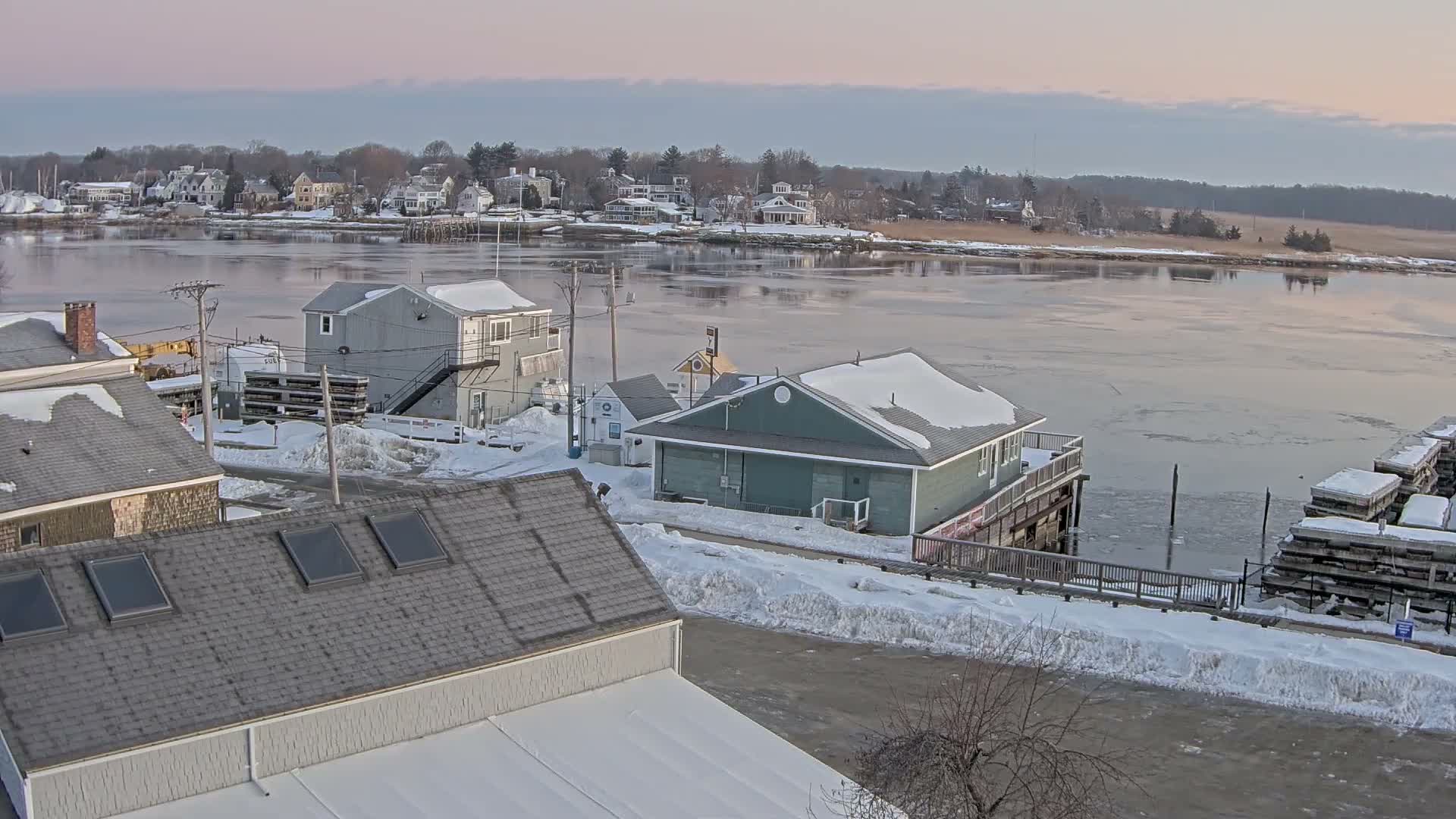 Newbury, Parker River & Riverfront Coast Live Cam - Newbury, Essex, Massachusetts, USA