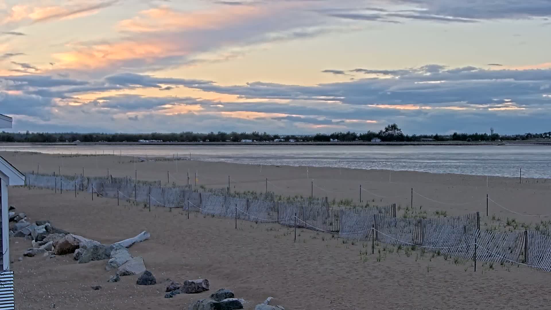 Newburyport, Plum Island Beach Access Point Live Cam - Newburyport, Essex, Massachusetts, USA