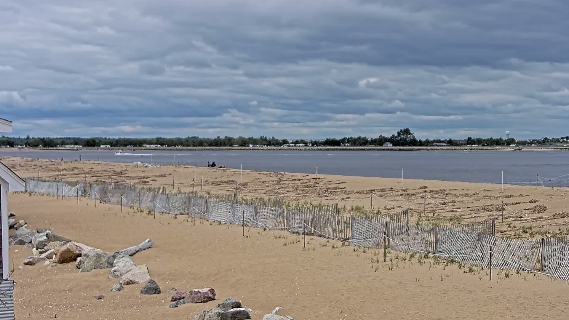 Newburyport, Plum Island Beach Access Point Live Cam - Newburyport, Essex, Massachusetts, USA