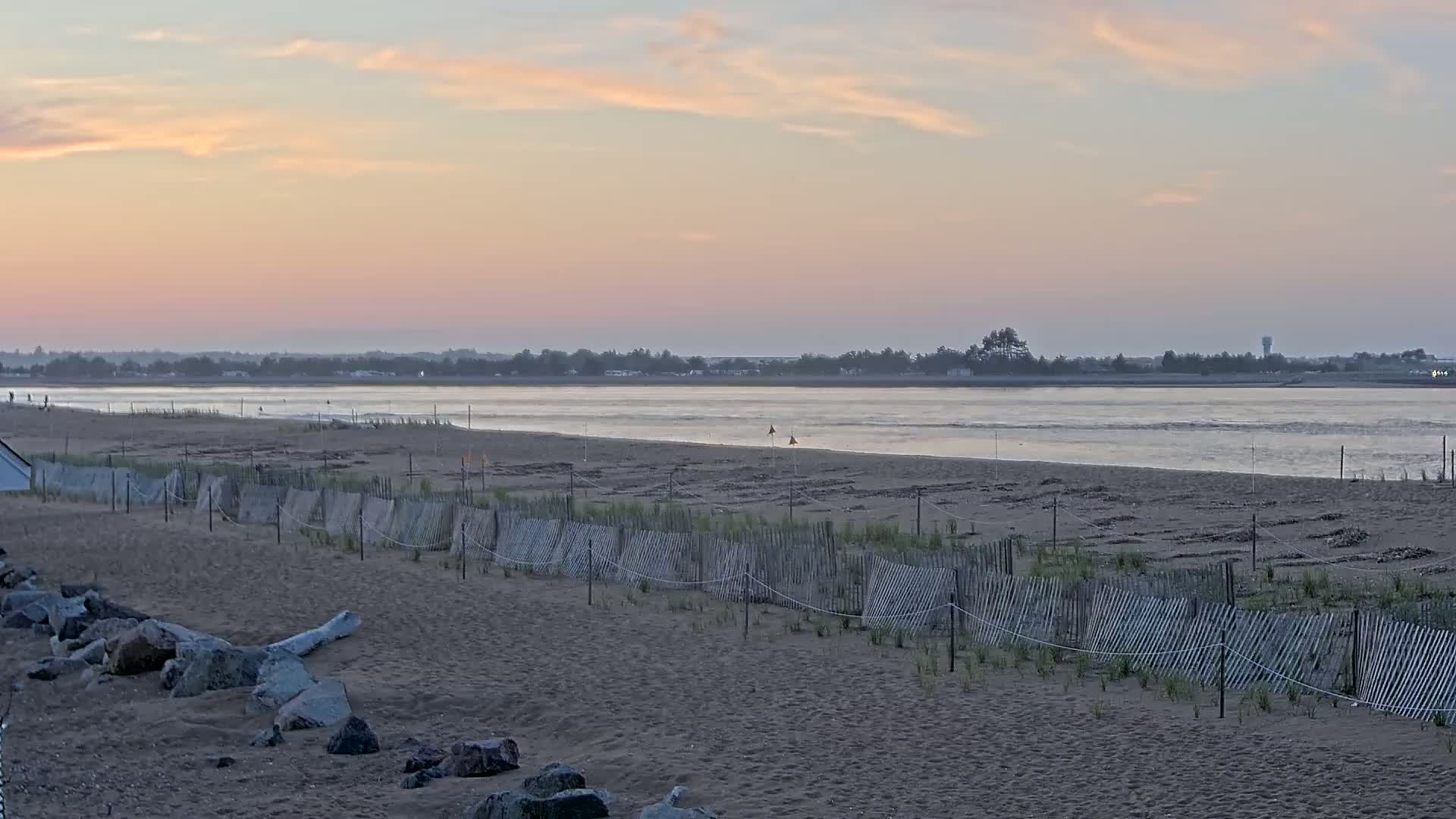 Newburyport, Plum Island Beach Access Point Live Cam - Newburyport, Essex, Massachusetts, USA