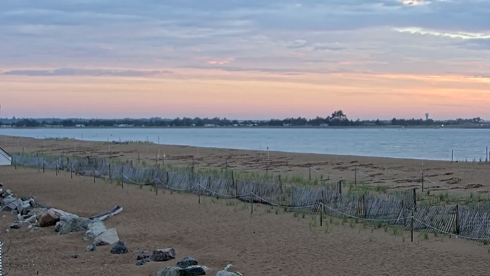 Newburyport, Plum Island Beach Access Point Live Cam - Newburyport, Essex, Massachusetts, USA